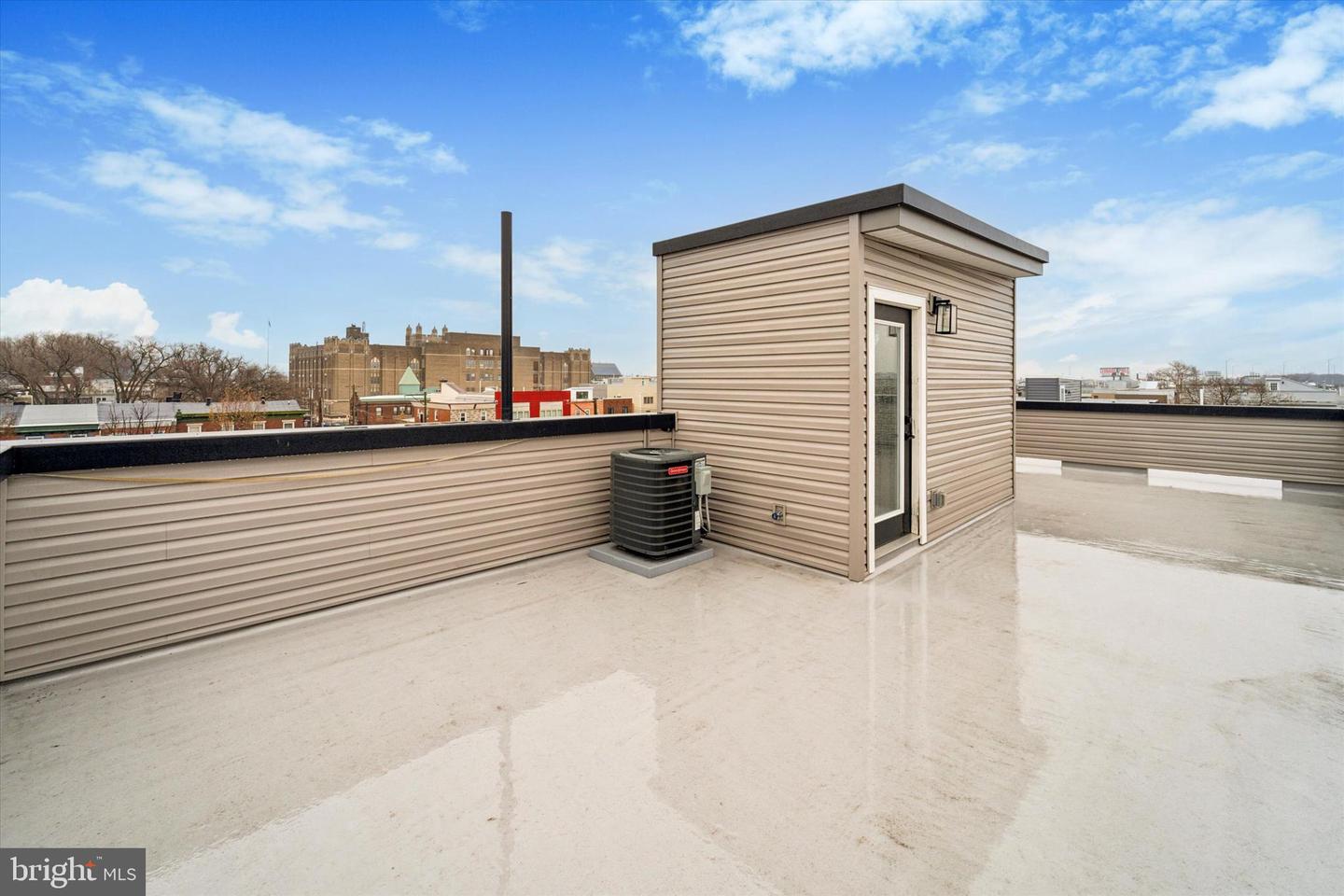 1126 E Montgomery Ave