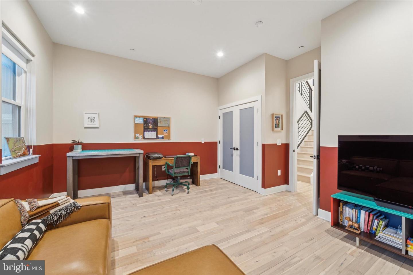 1126 E Montgomery Ave
