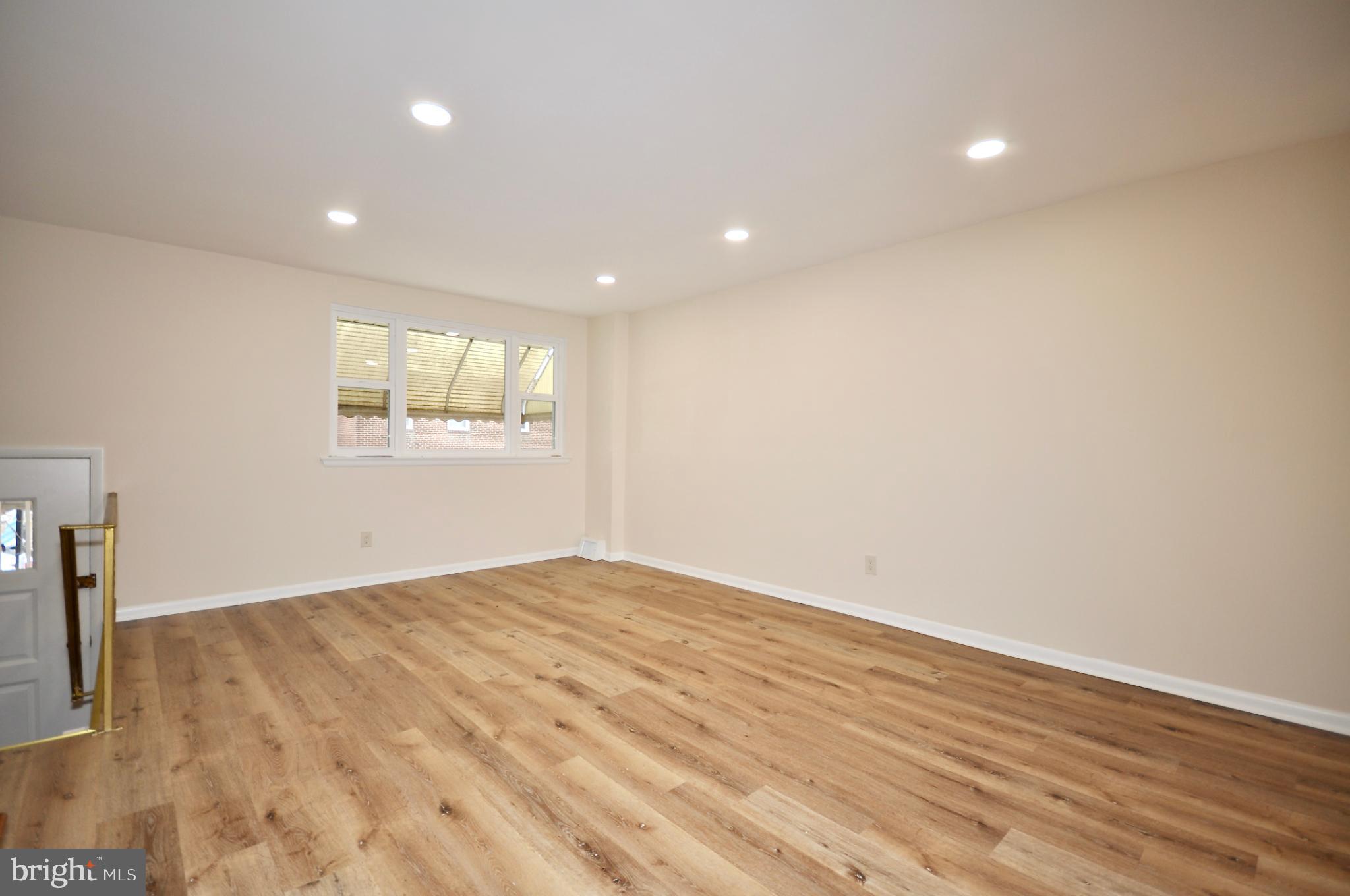 3039 MILLER STREET