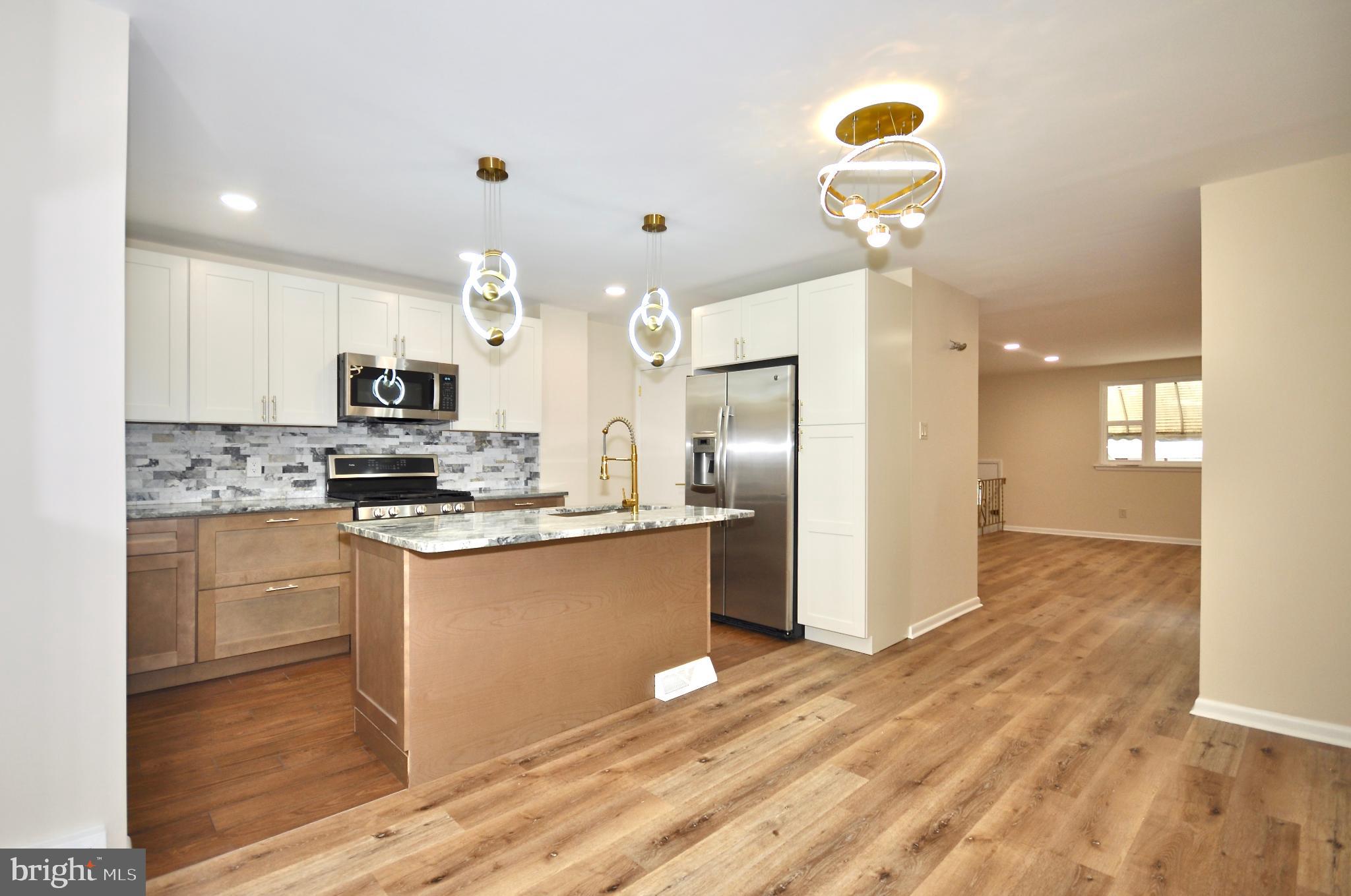 3039 MILLER STREET