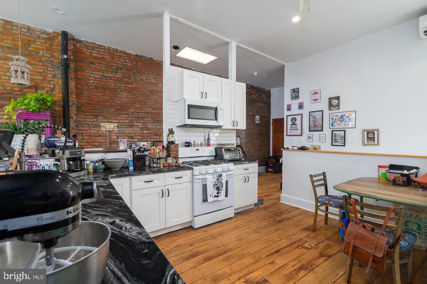 519 S 5TH STREET