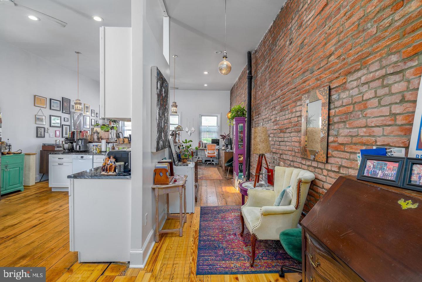 519 S 5TH STREET