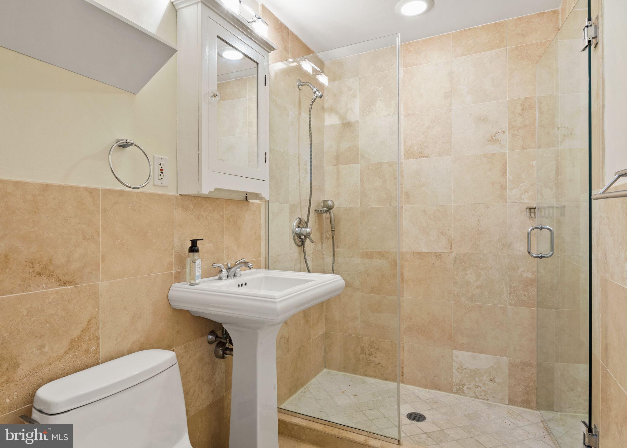 1716 ADDISON STREET 18