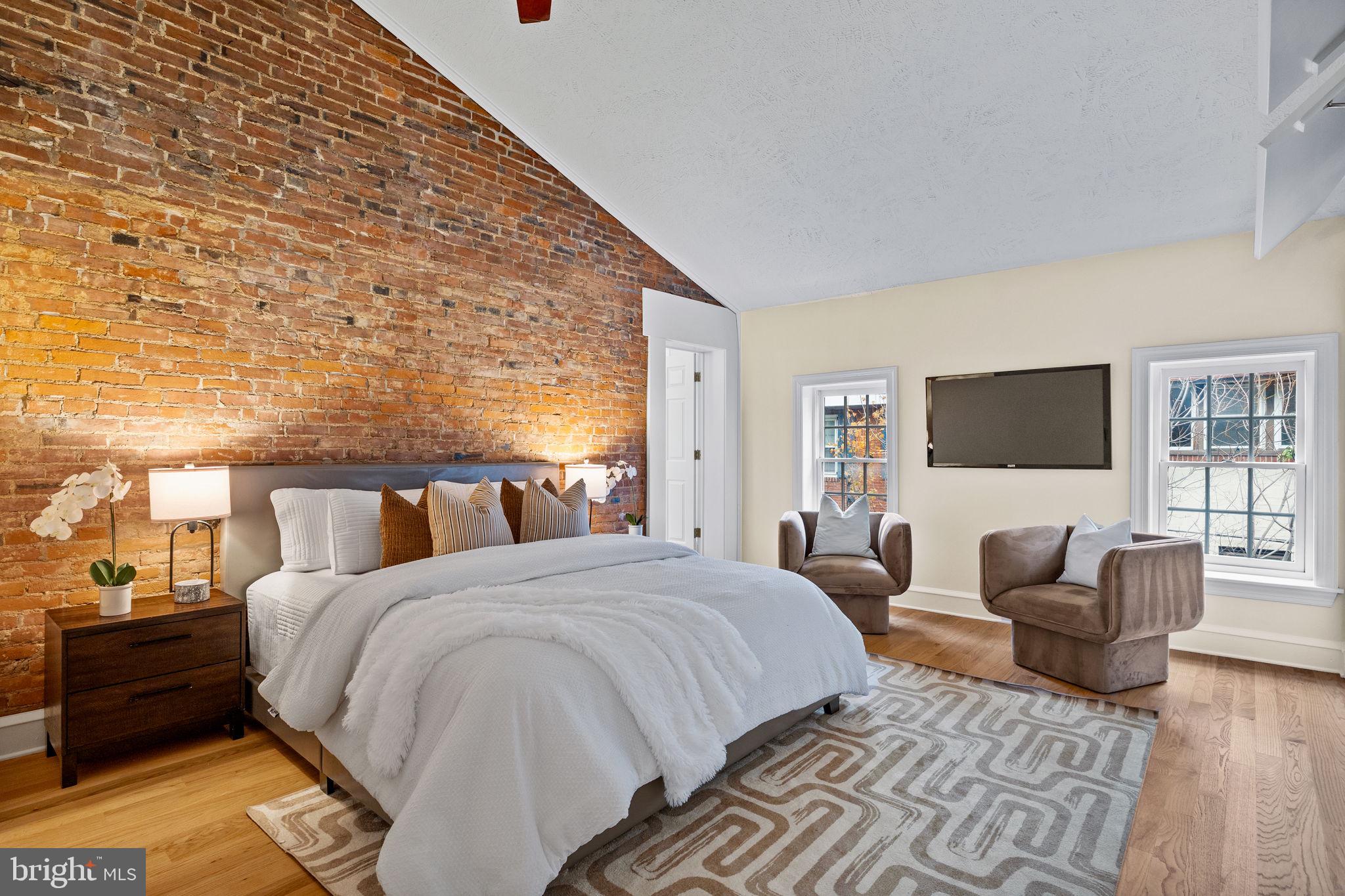 1716 ADDISON STREET 18