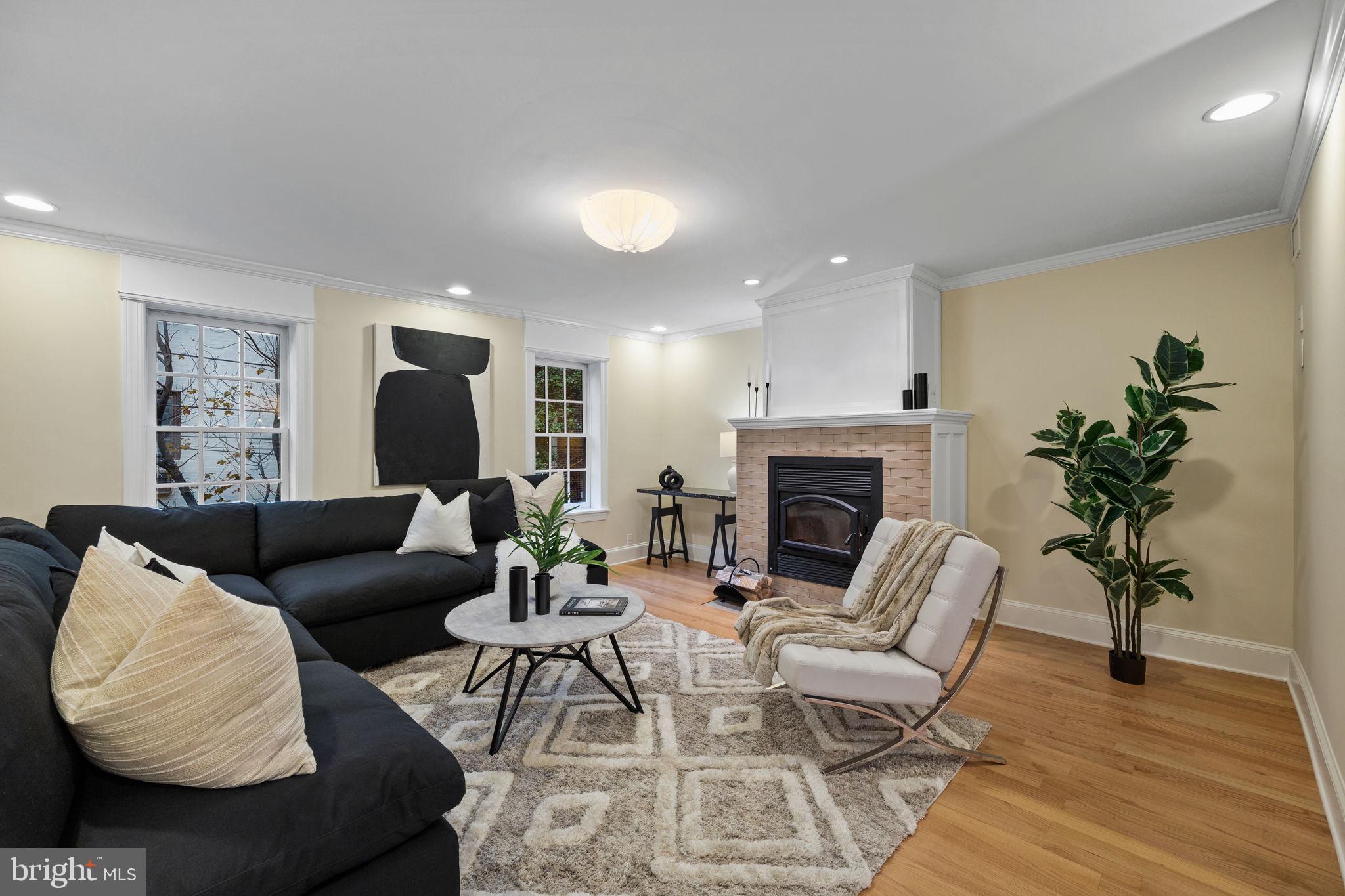 1716 ADDISON STREET 18