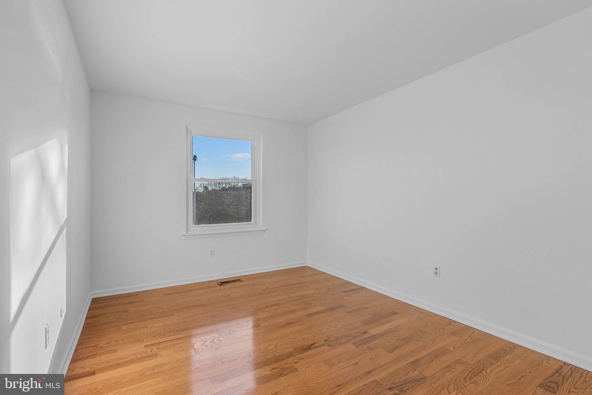 1725 FITZWATER STREET A