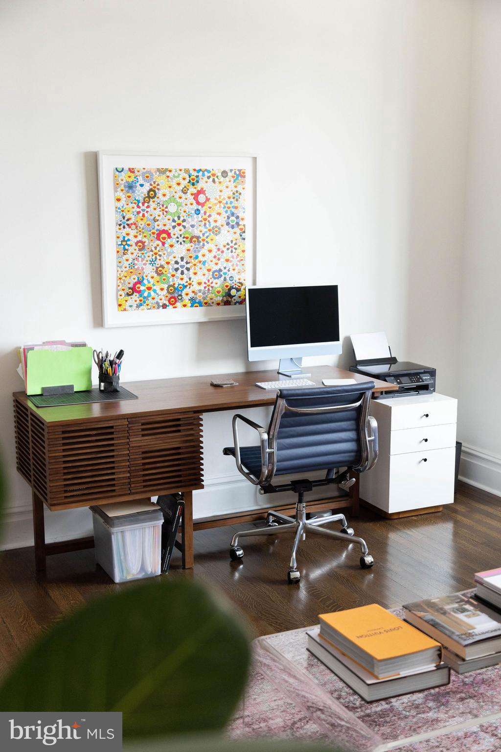 1520 SPRUCE STREET 28 400