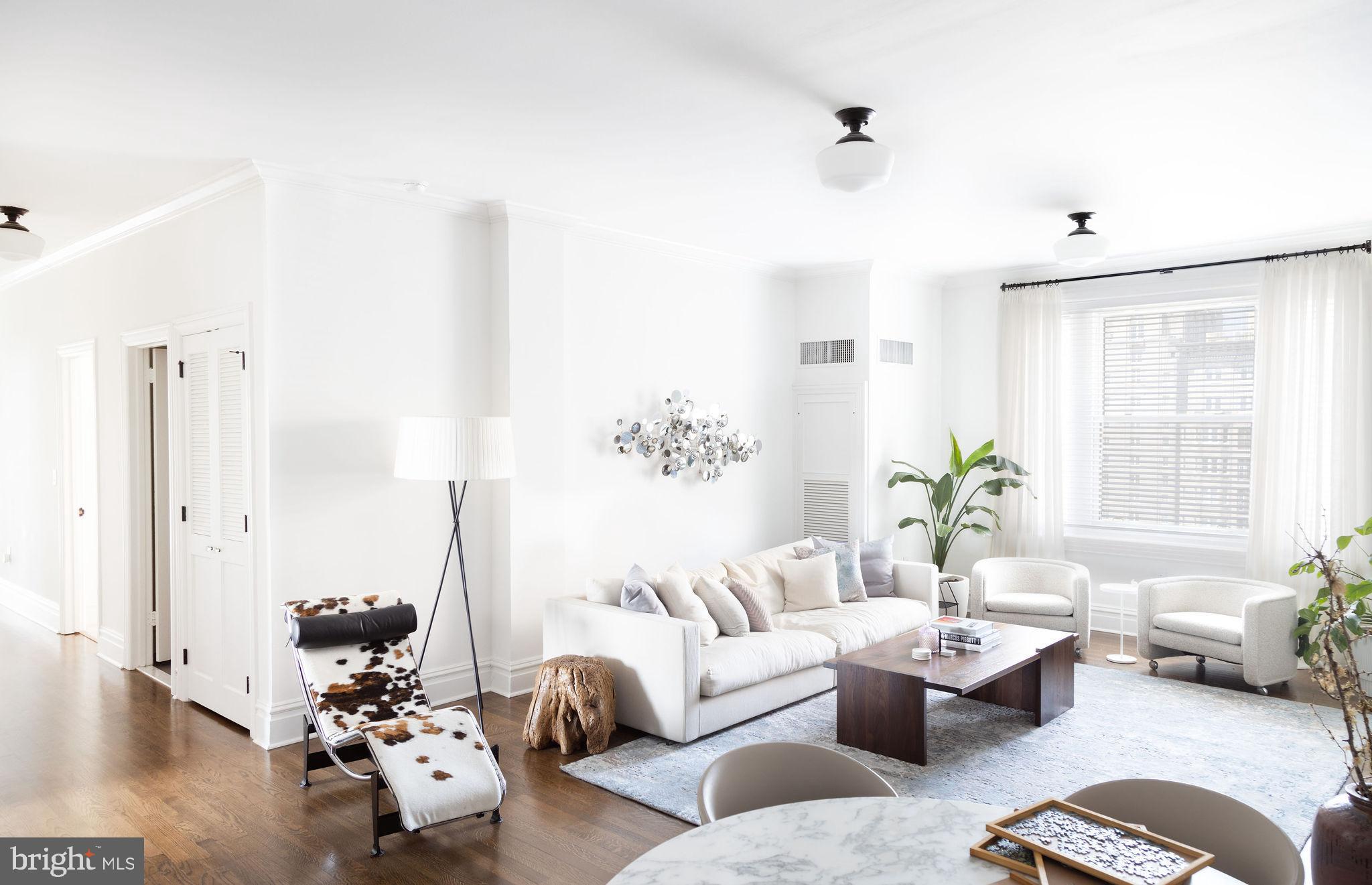 1520 SPRUCE STREET 28 400