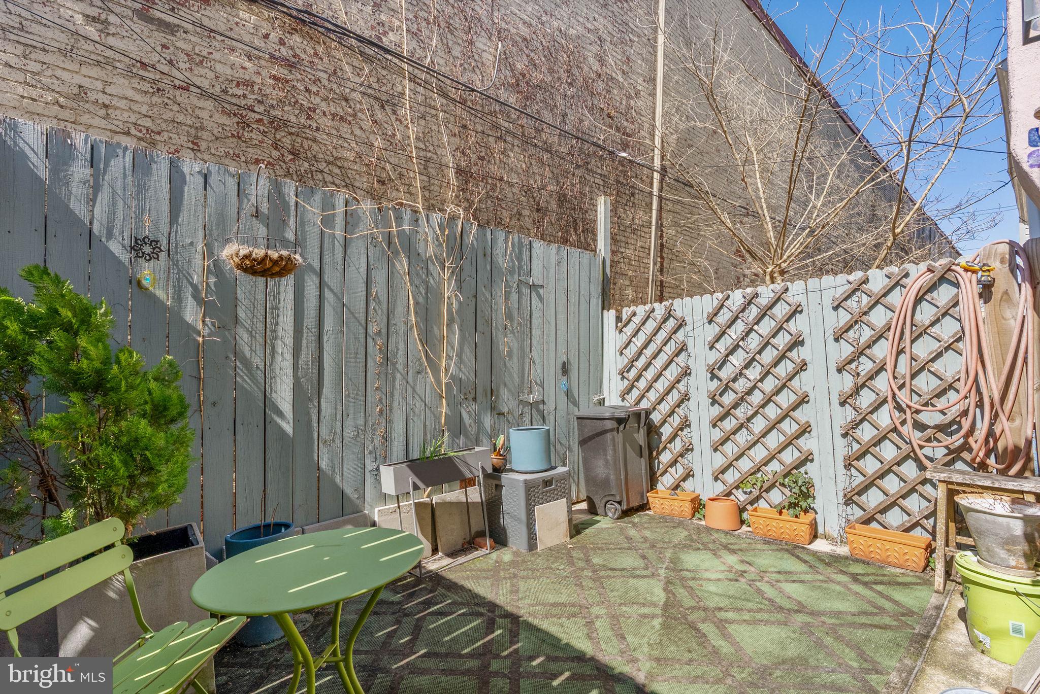 1046 S DORRANCE STREET