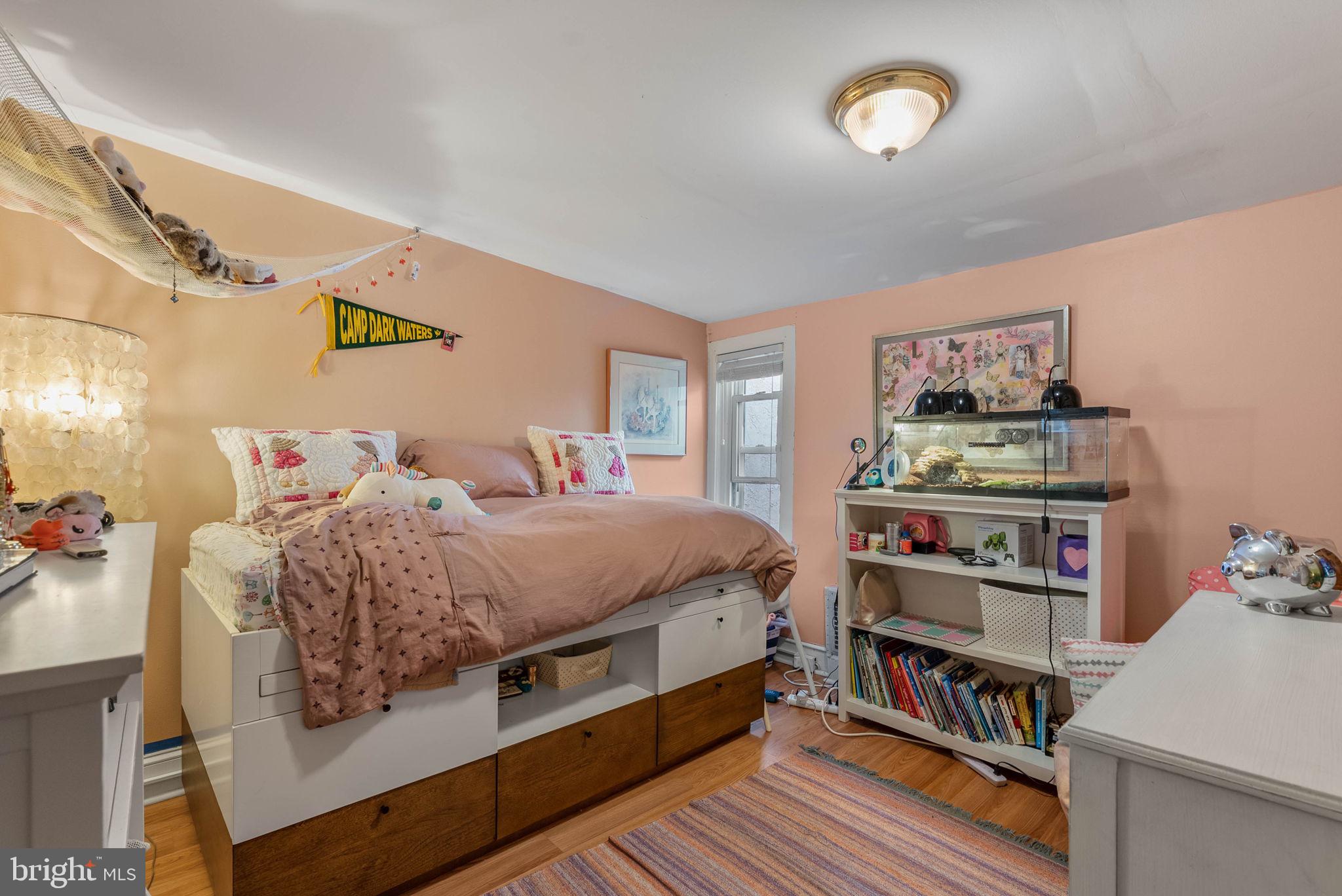 1046 S DORRANCE STREET