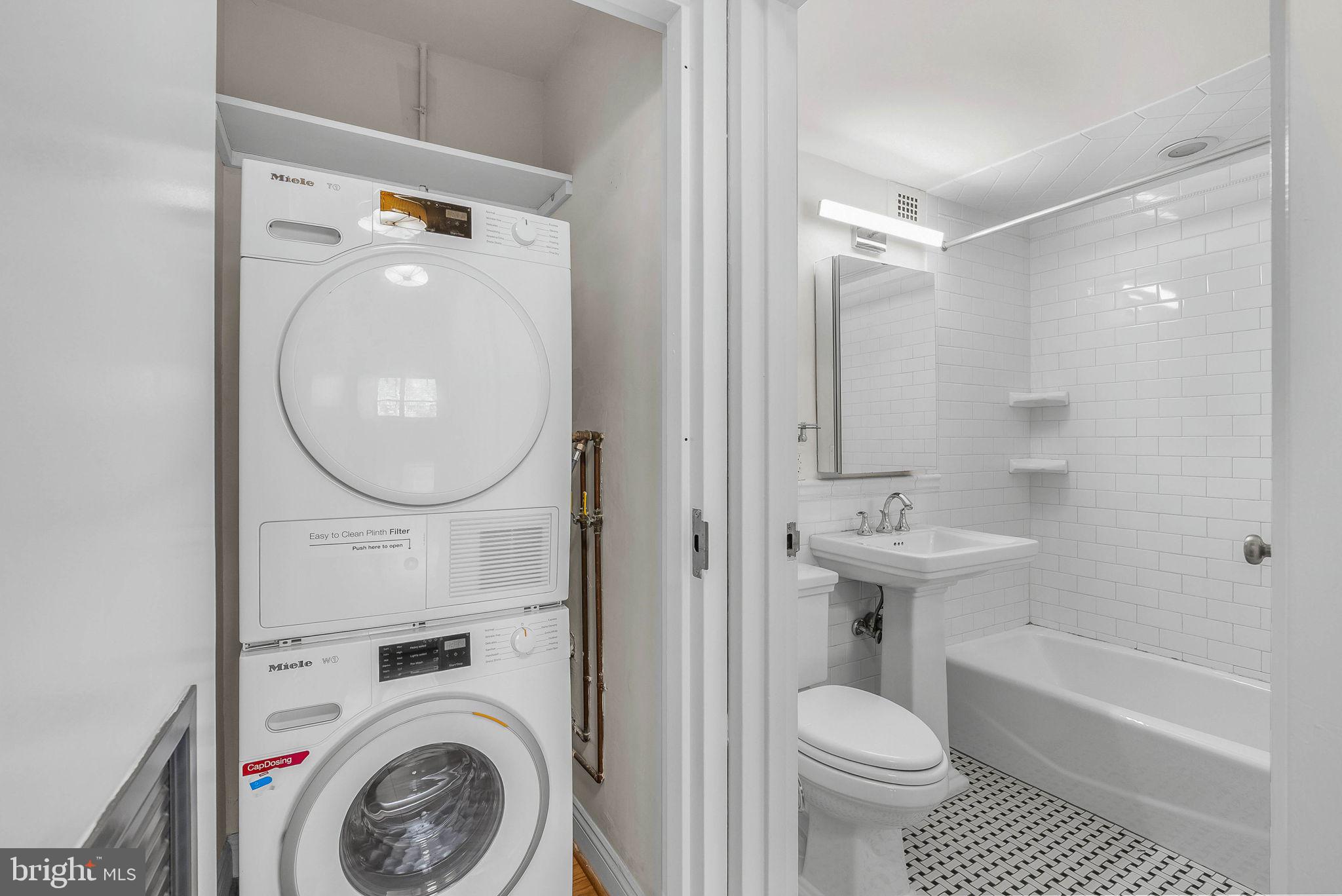 1806 RITTENHOUSE SQUARE 18 204