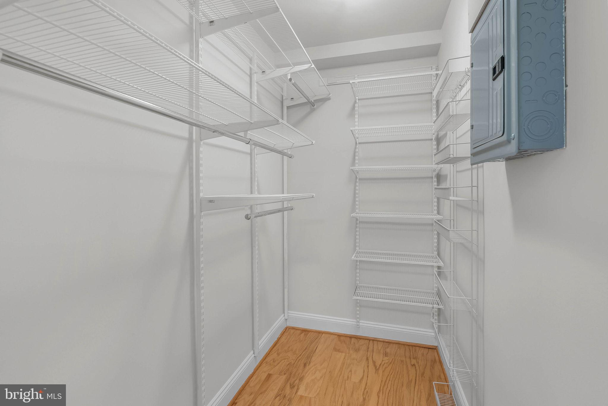 1806 RITTENHOUSE SQUARE 18 204