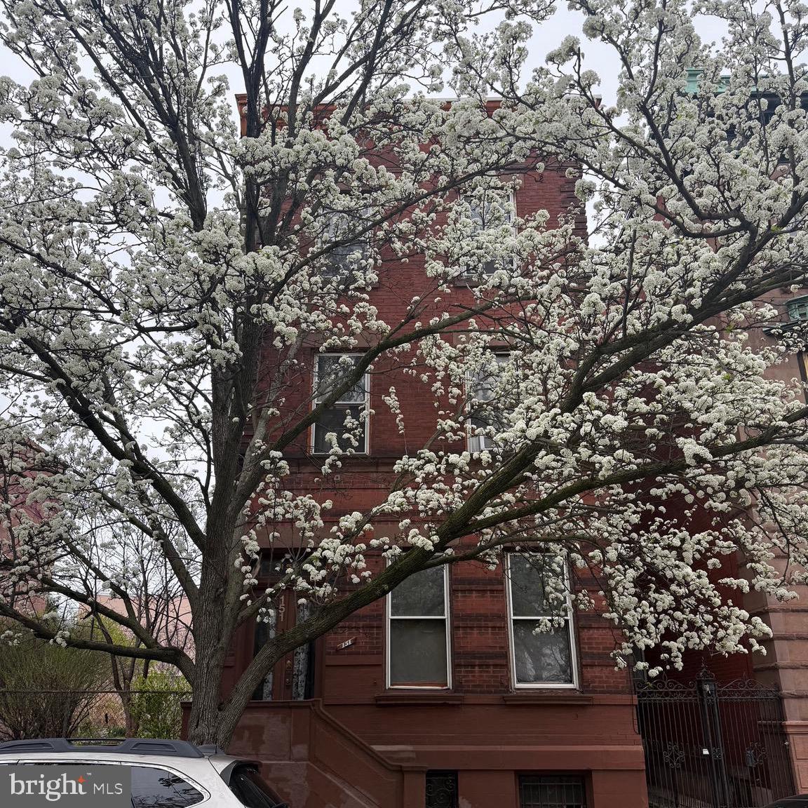 151 W SUSQUEHANNA AVENUE