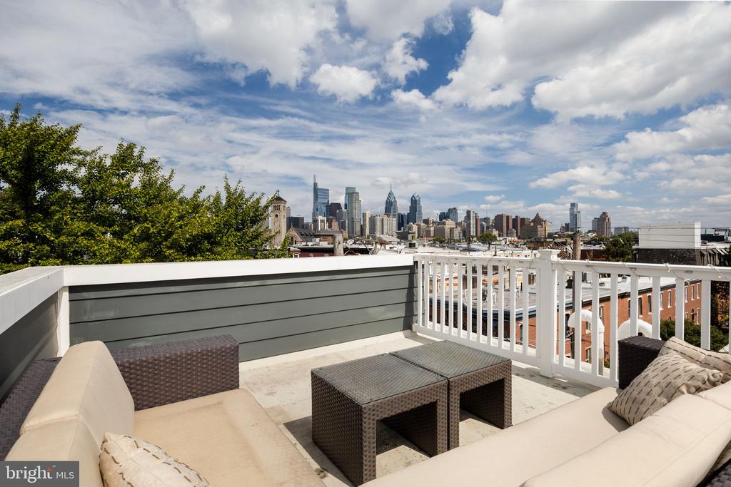 2400 MADISON SQUARE