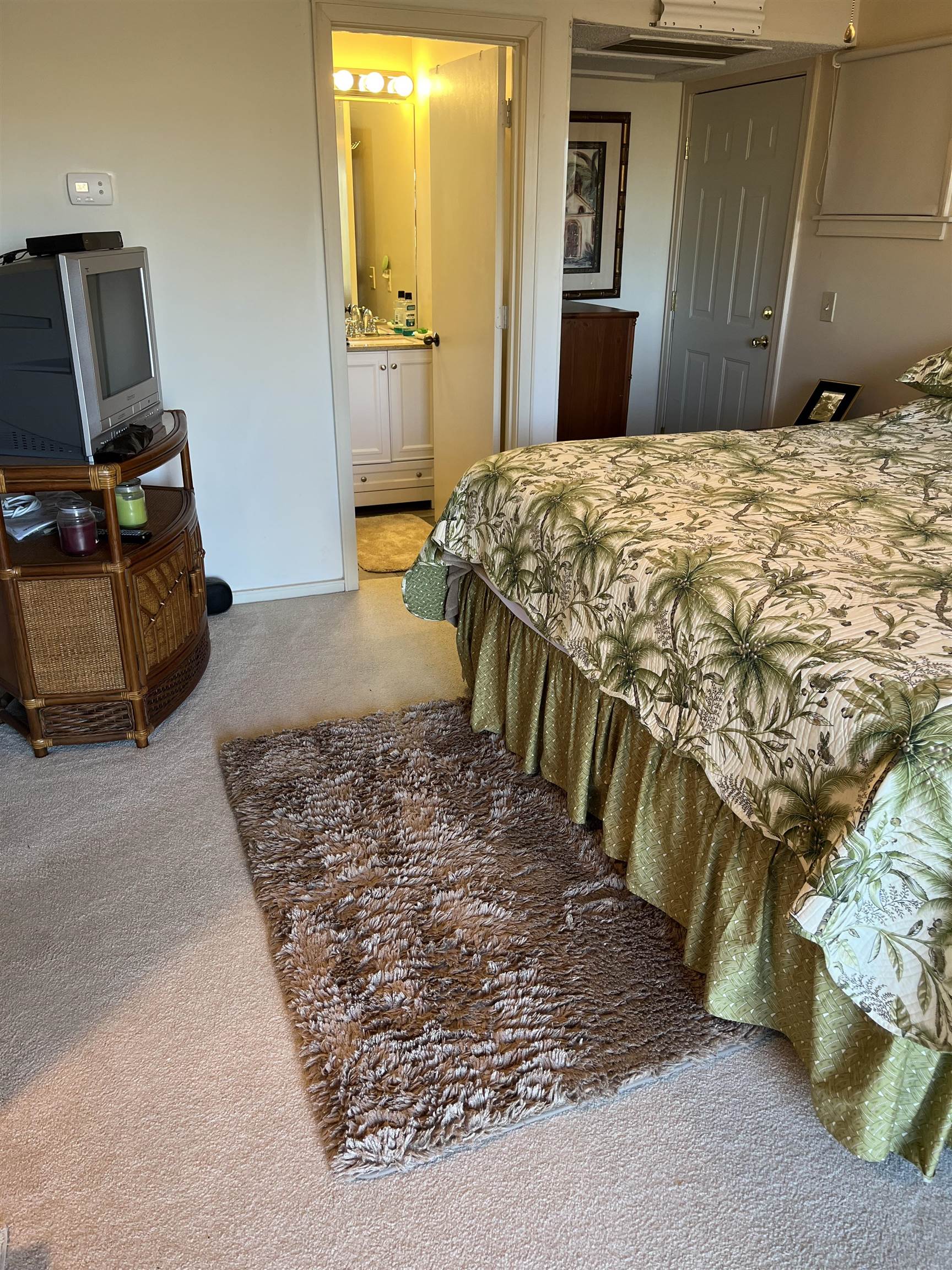 1025 Plantation Dr. W Unit: 2117/2118