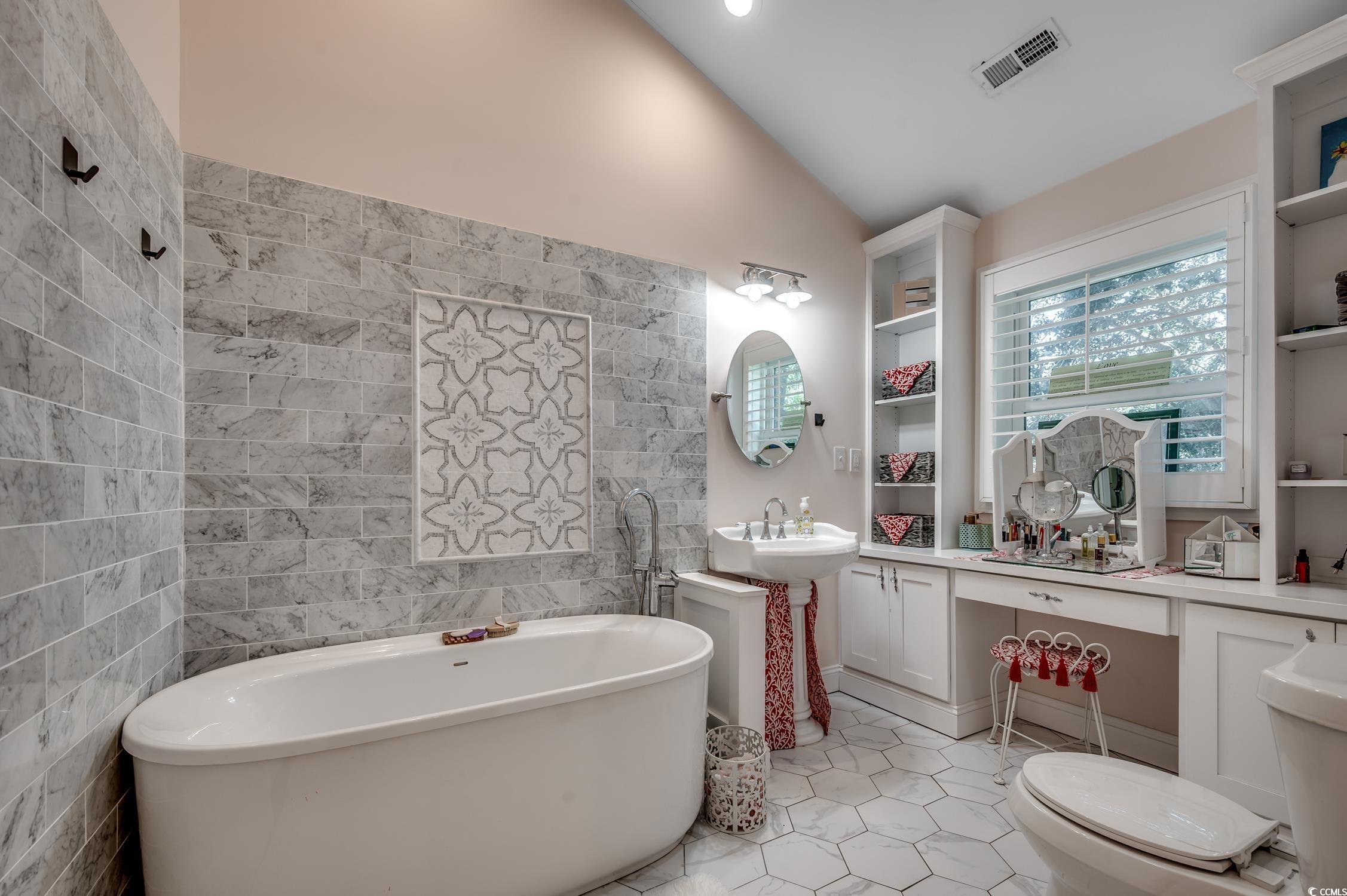 130 Ancient Mariner Ln.