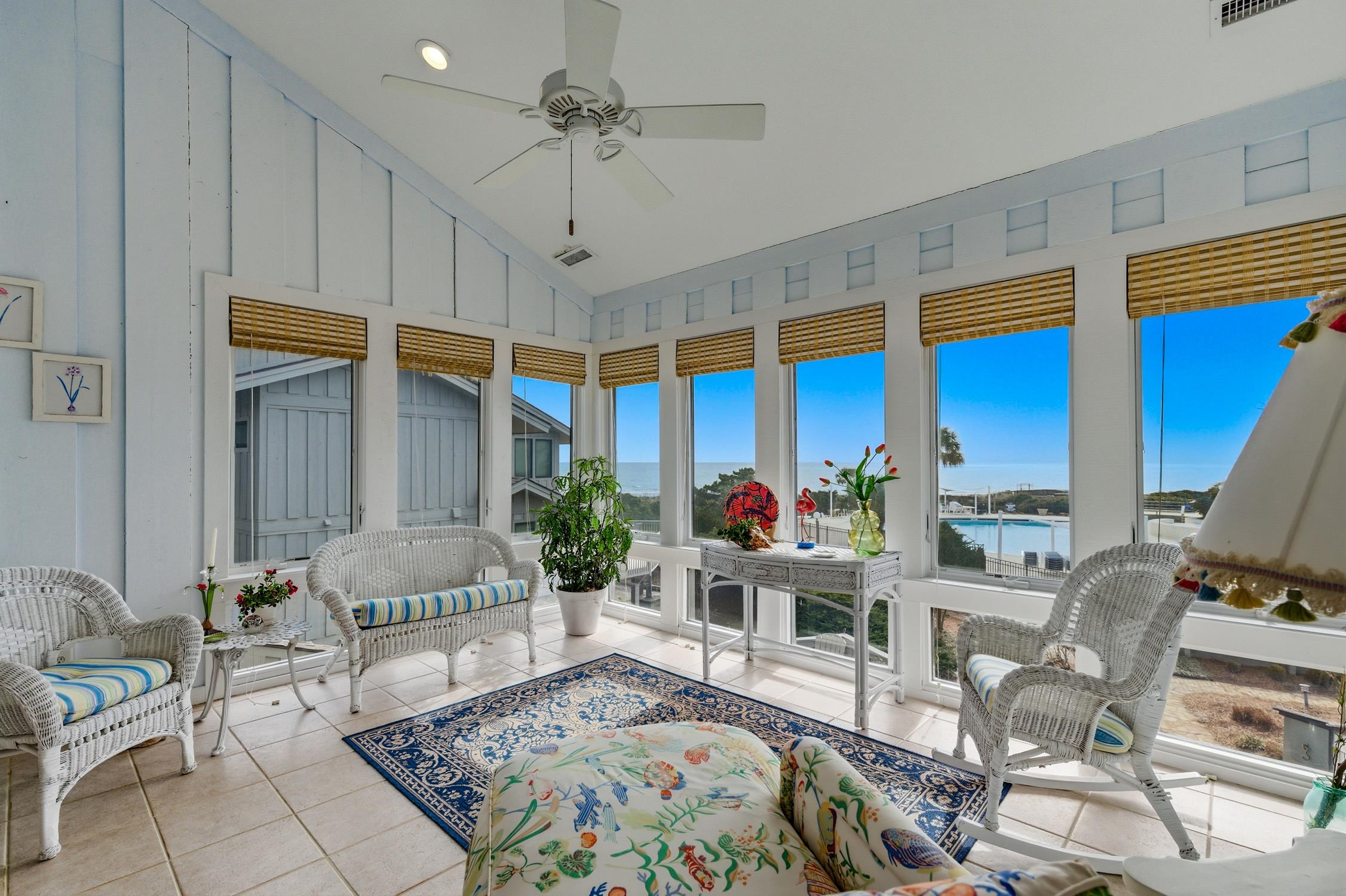 168 Breakers Reef Dr. Unit: 5C