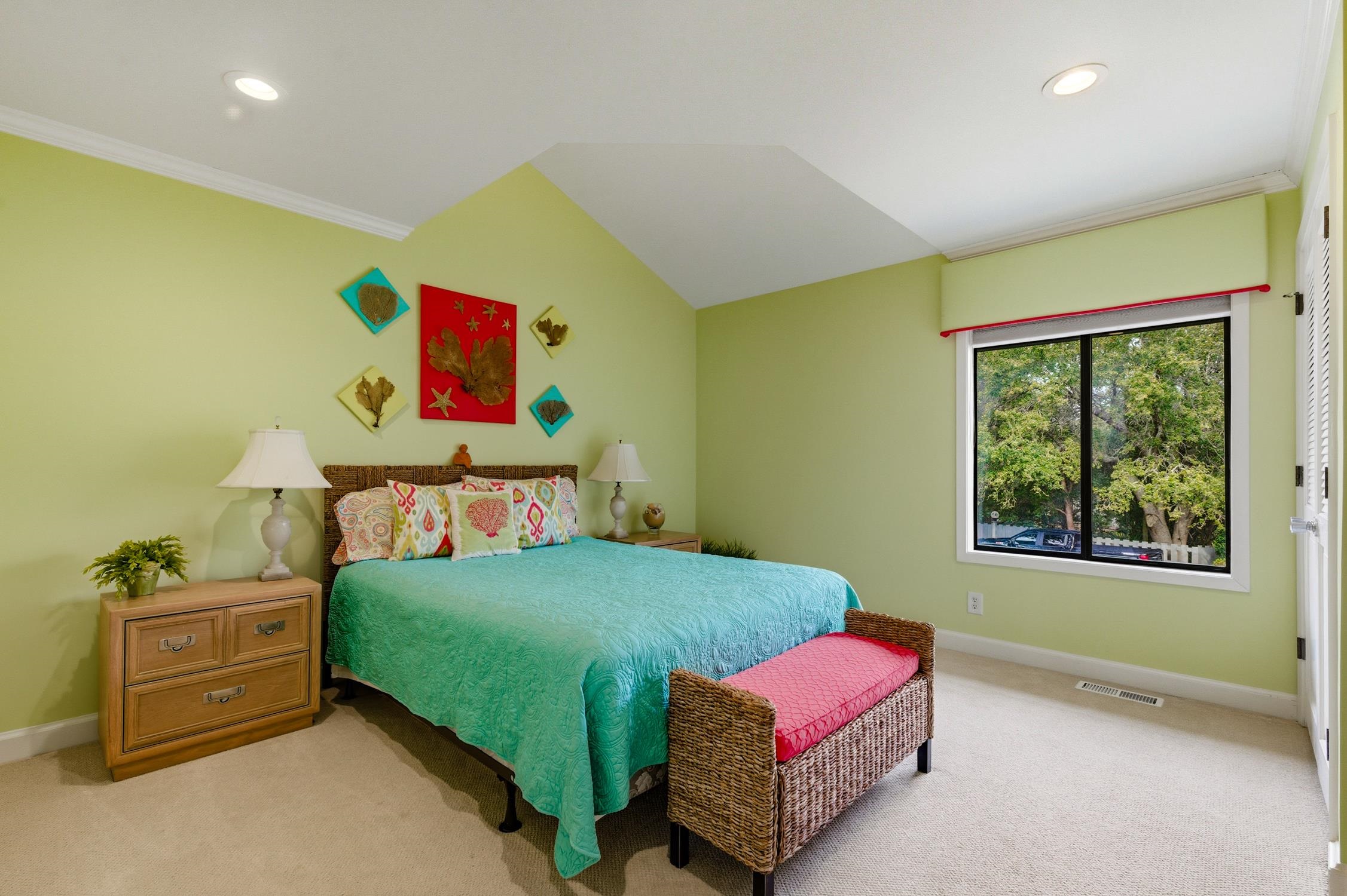 168 Breakers Reef Dr. Unit: 5C