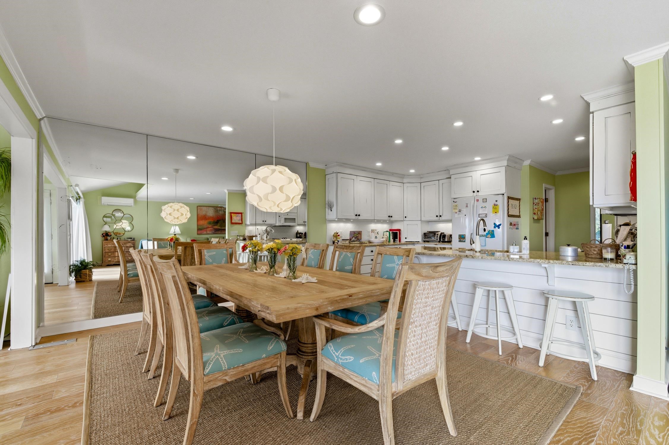 168 Breakers Reef Dr. Unit: 5C