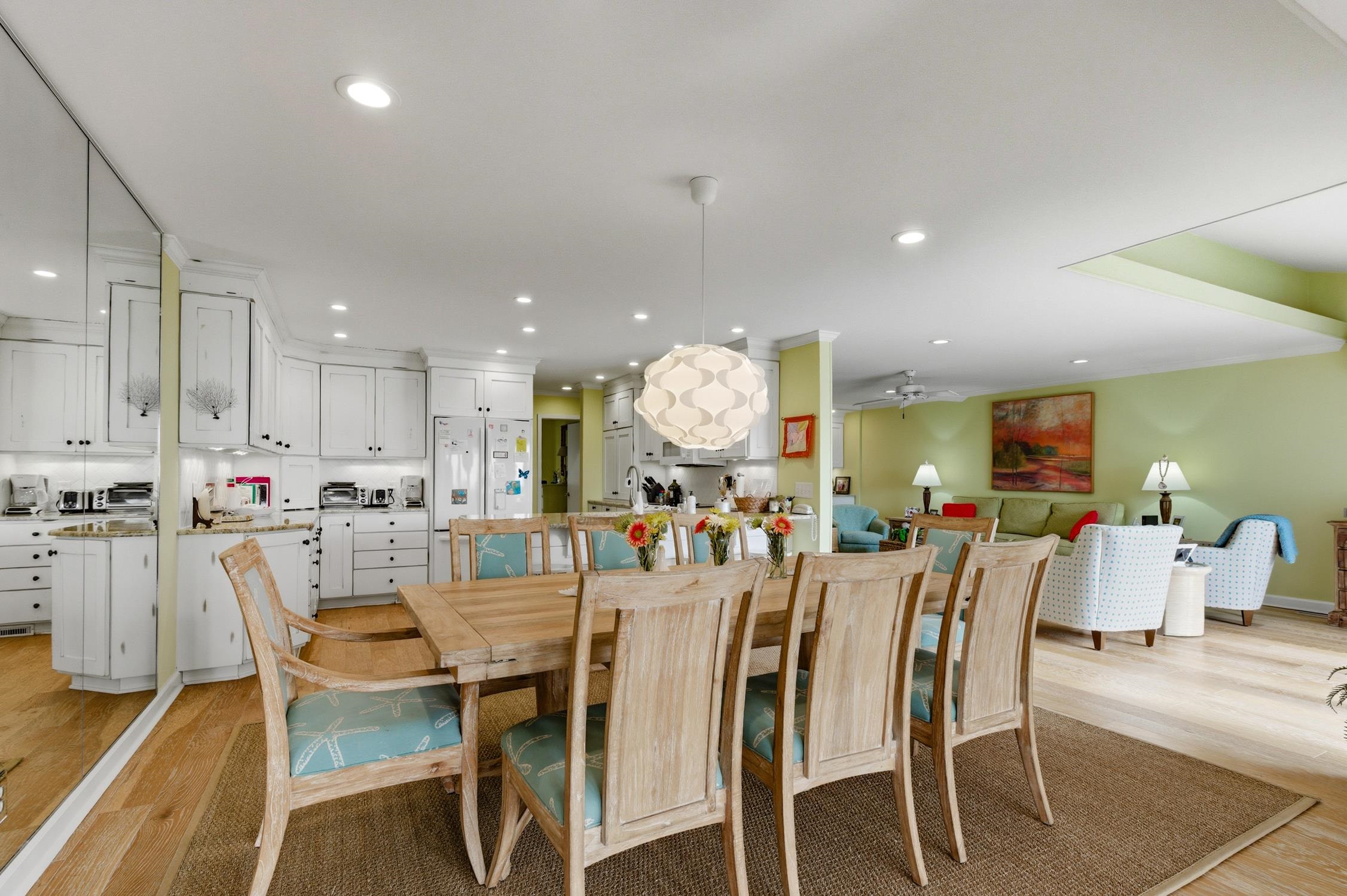 168 Breakers Reef Dr. Unit: 5C