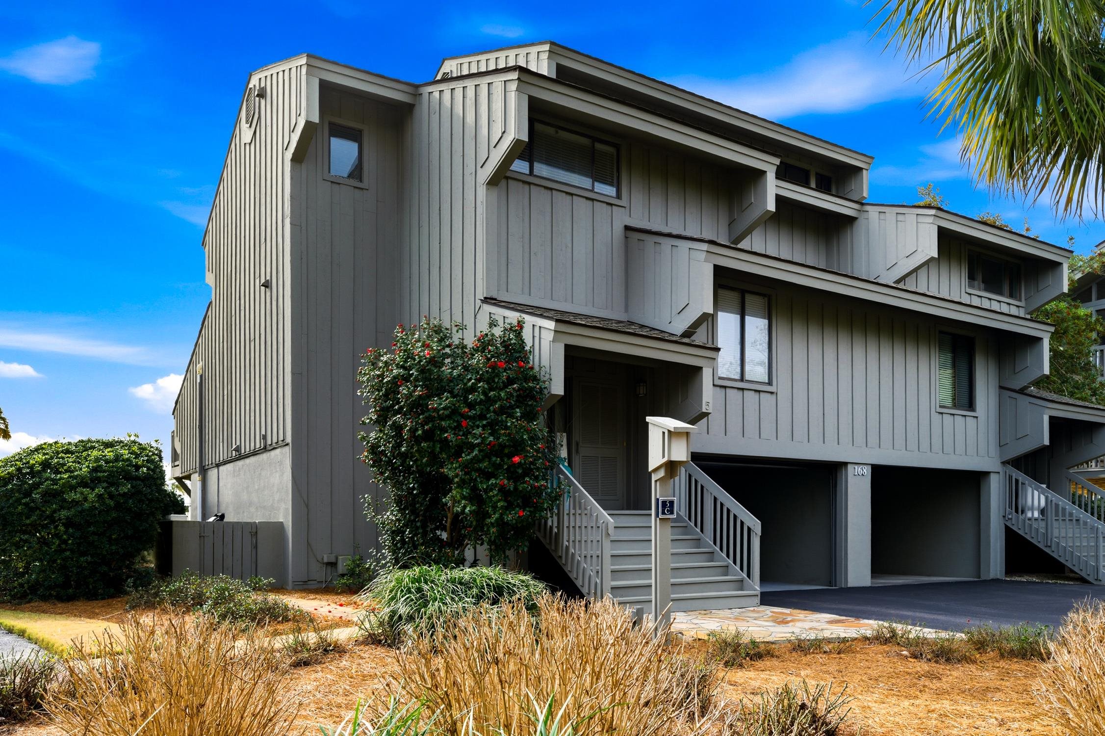 168 Breakers Reef Dr. Unit: 5C