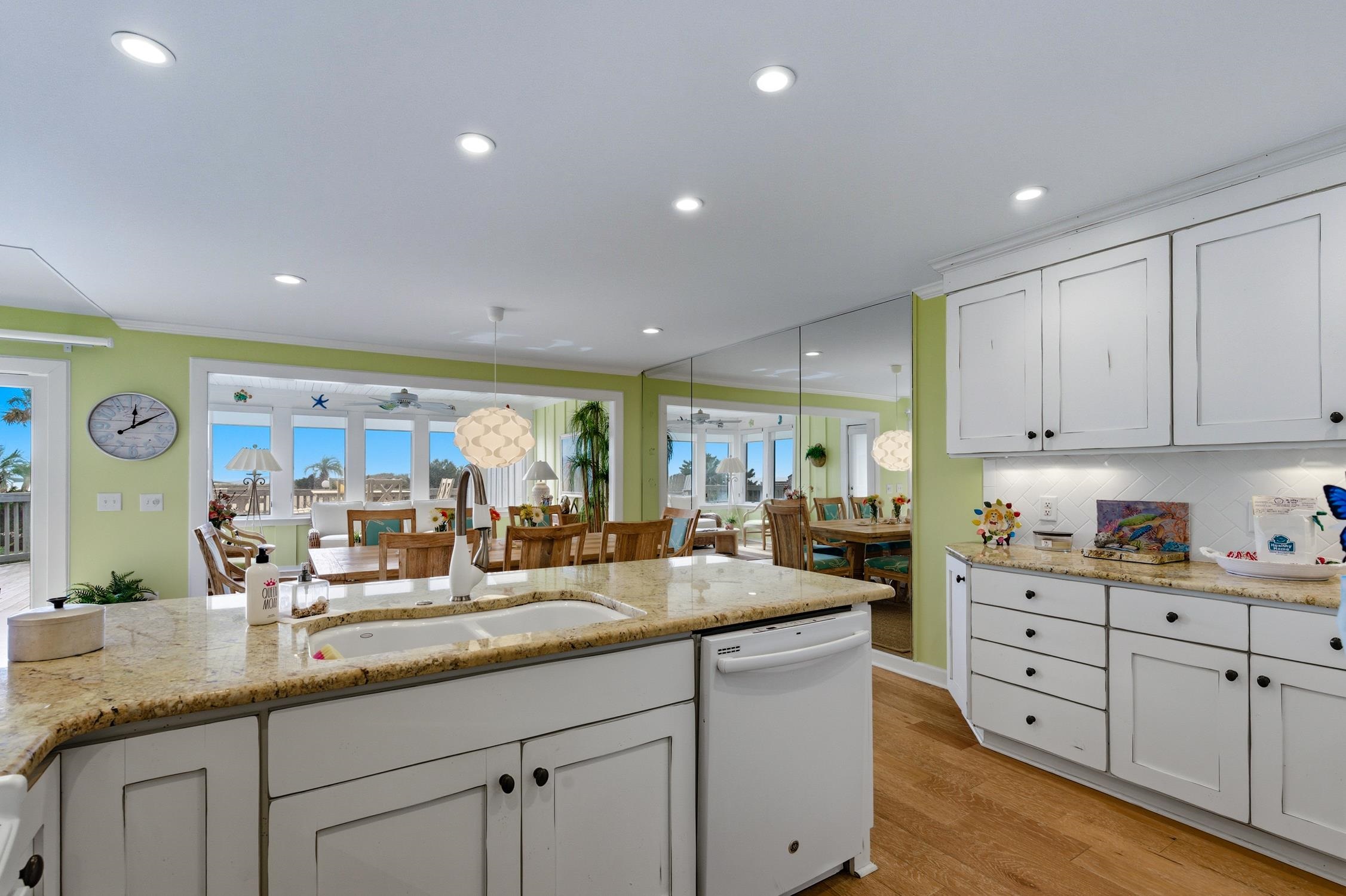 168 Breakers Reef Dr. Unit: 5C