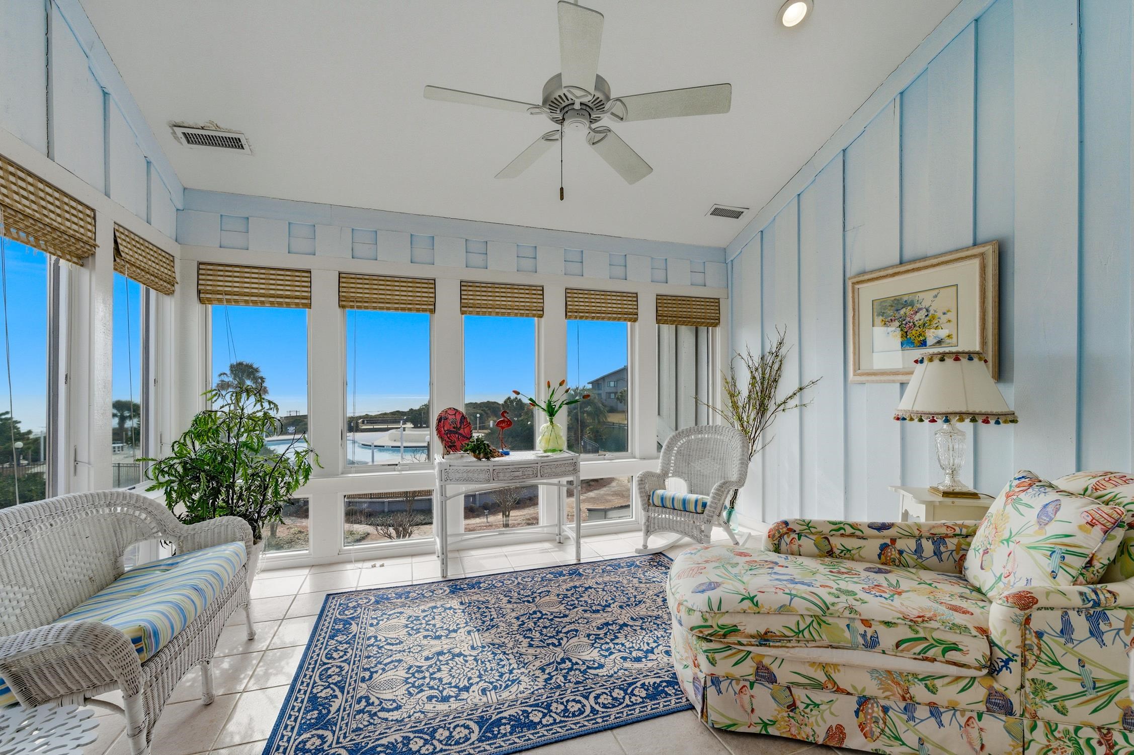 168 Breakers Reef Dr. Unit: 5C