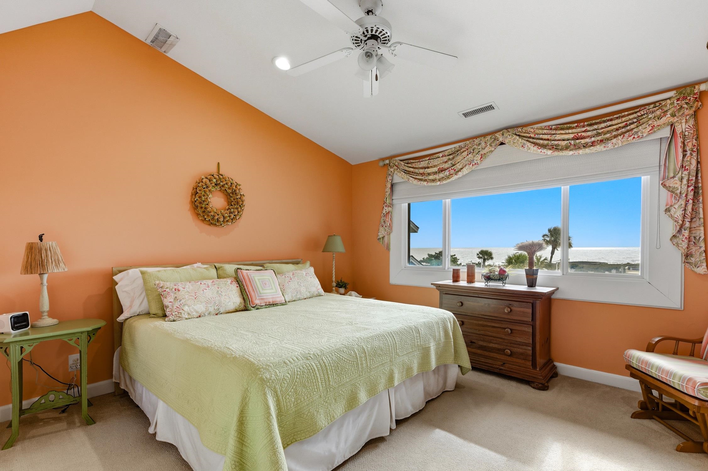 168 Breakers Reef Dr. Unit: 5C