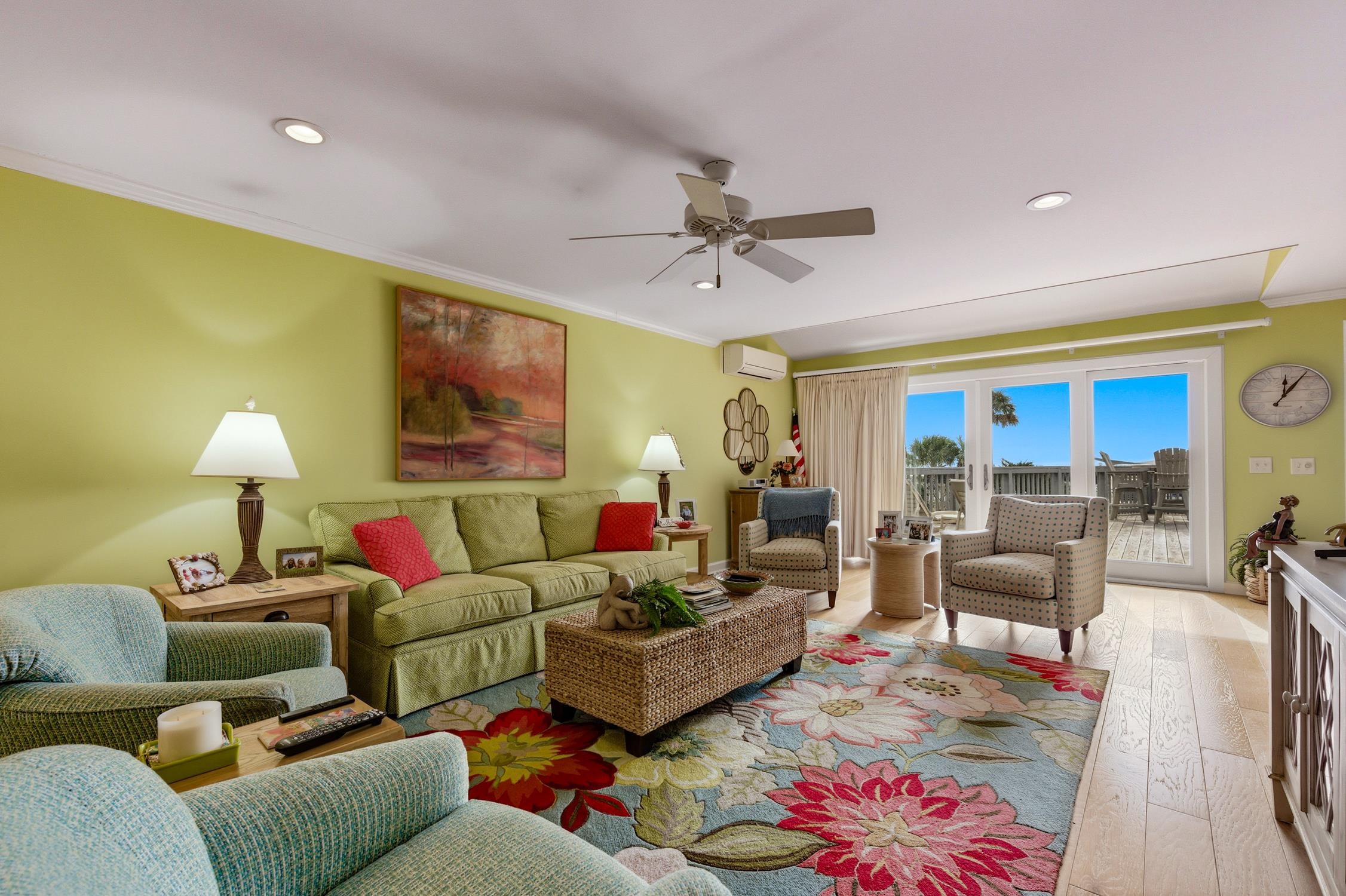 168 Breakers Reef Dr. Unit: 5C