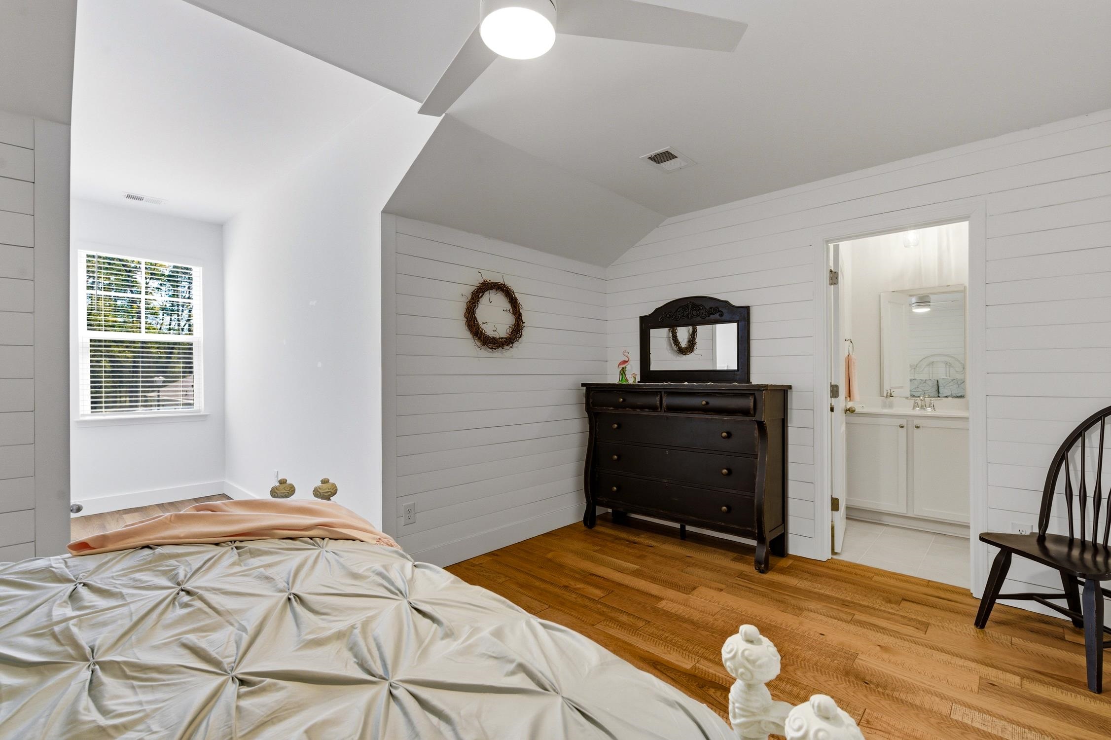 112 Vineyard Place Unit: 42A