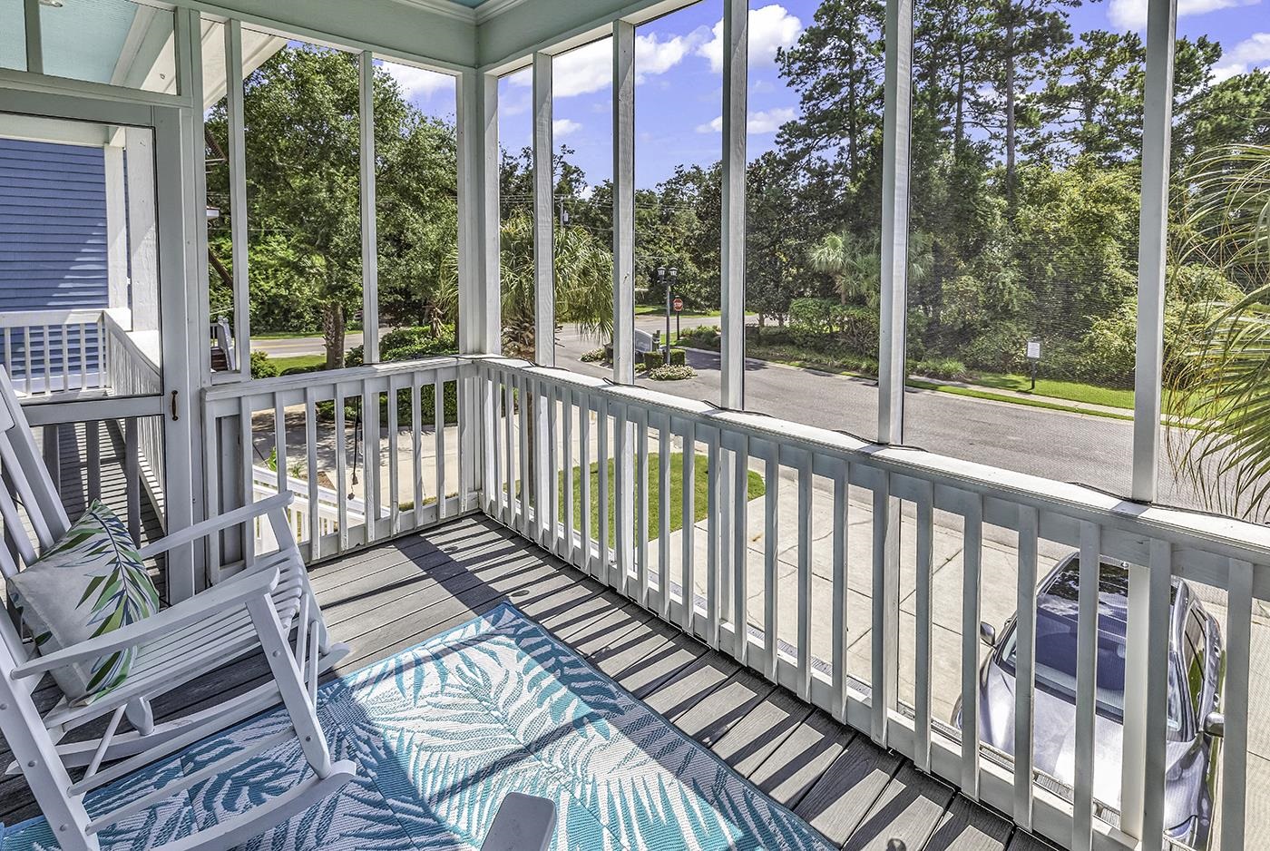 6 Cottage Dr.