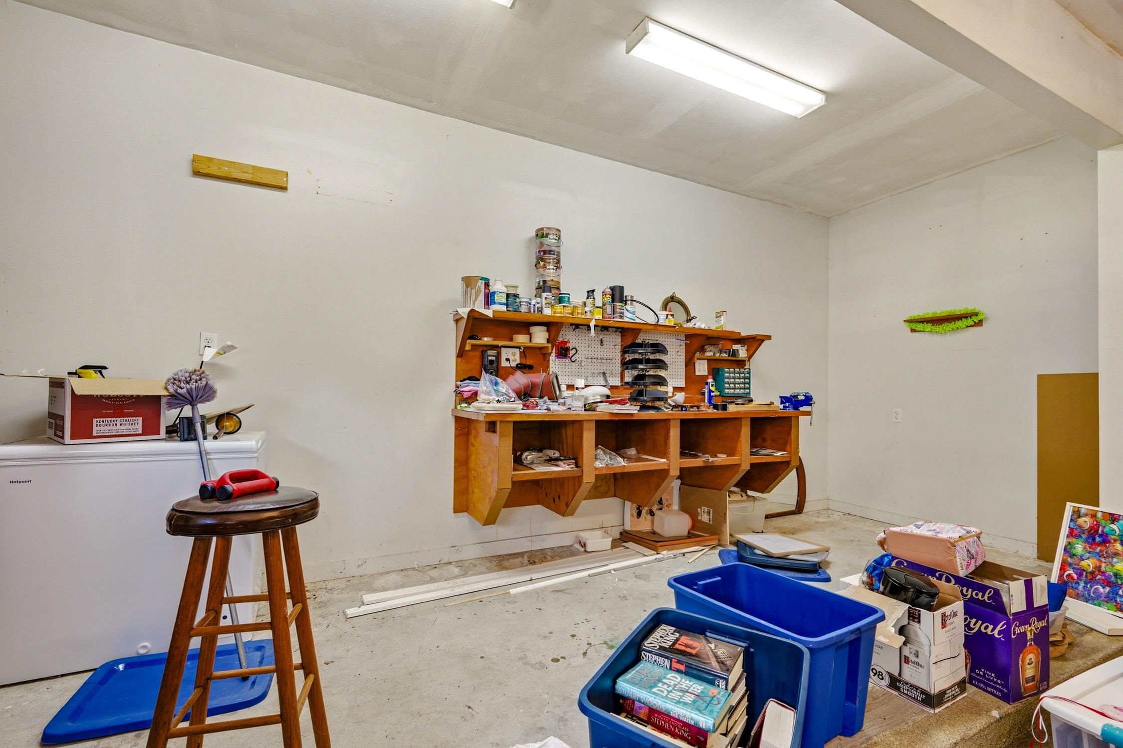 444 Hunley Ln.