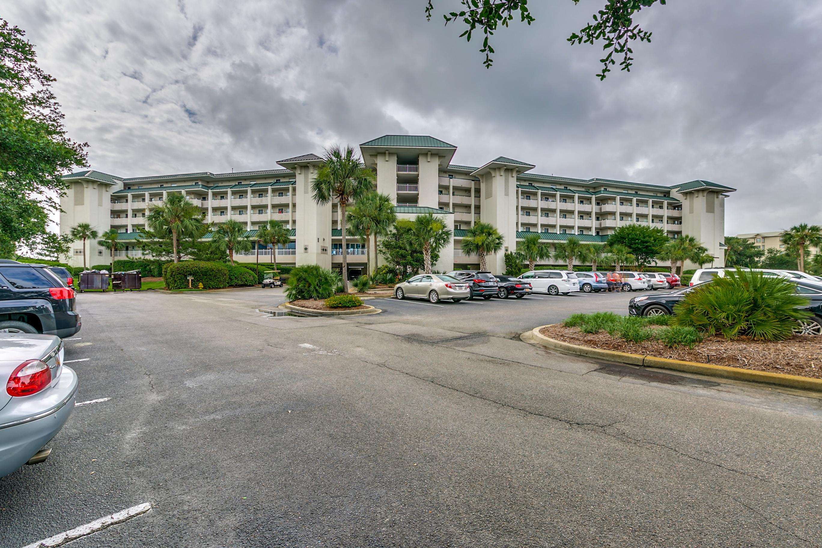 601 Retreat Beach Circle Unit: 314