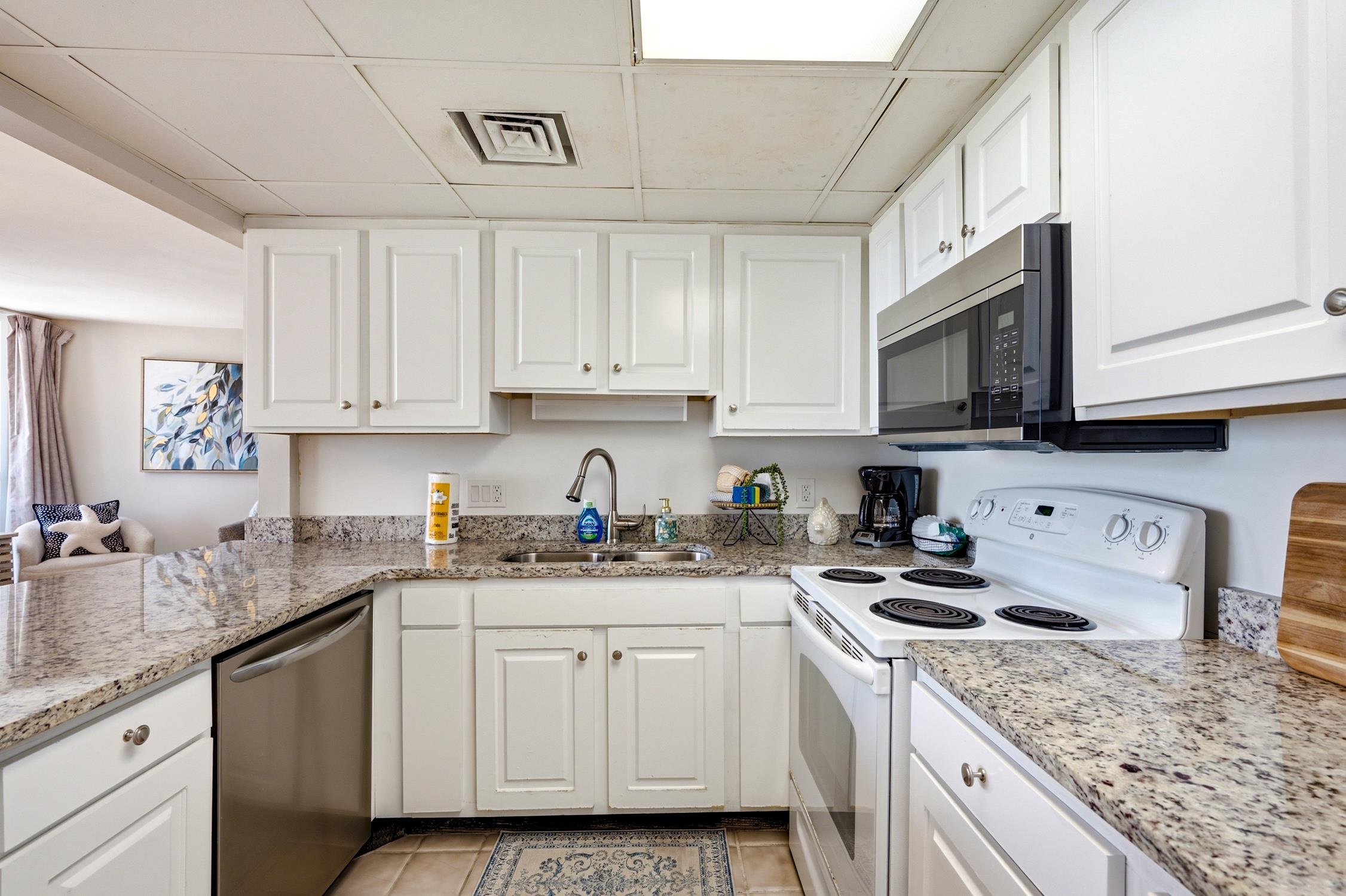 601 Retreat Beach Circle Unit: 314