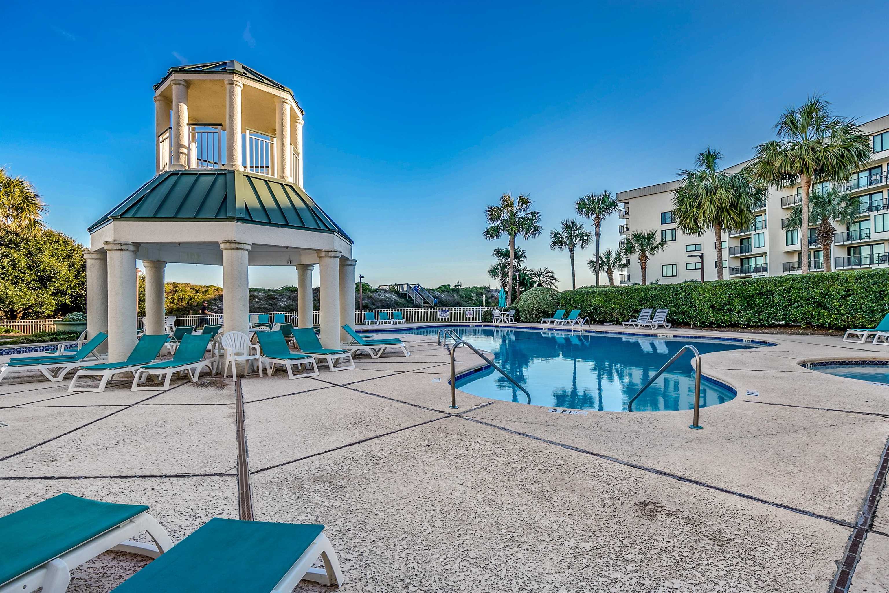 601 Retreat Beach Circle Unit: 314