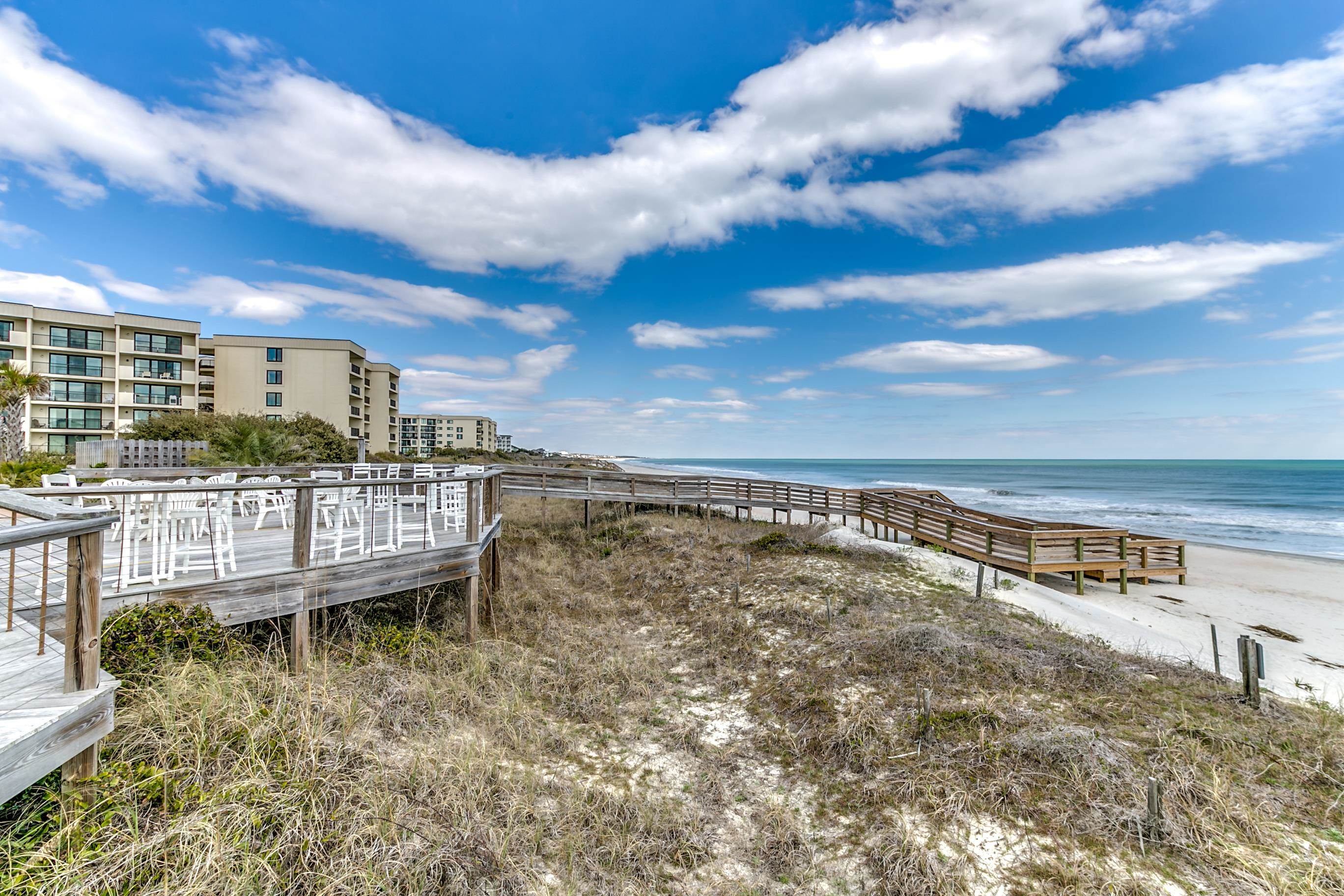 601 Retreat Beach Circle Unit: 314