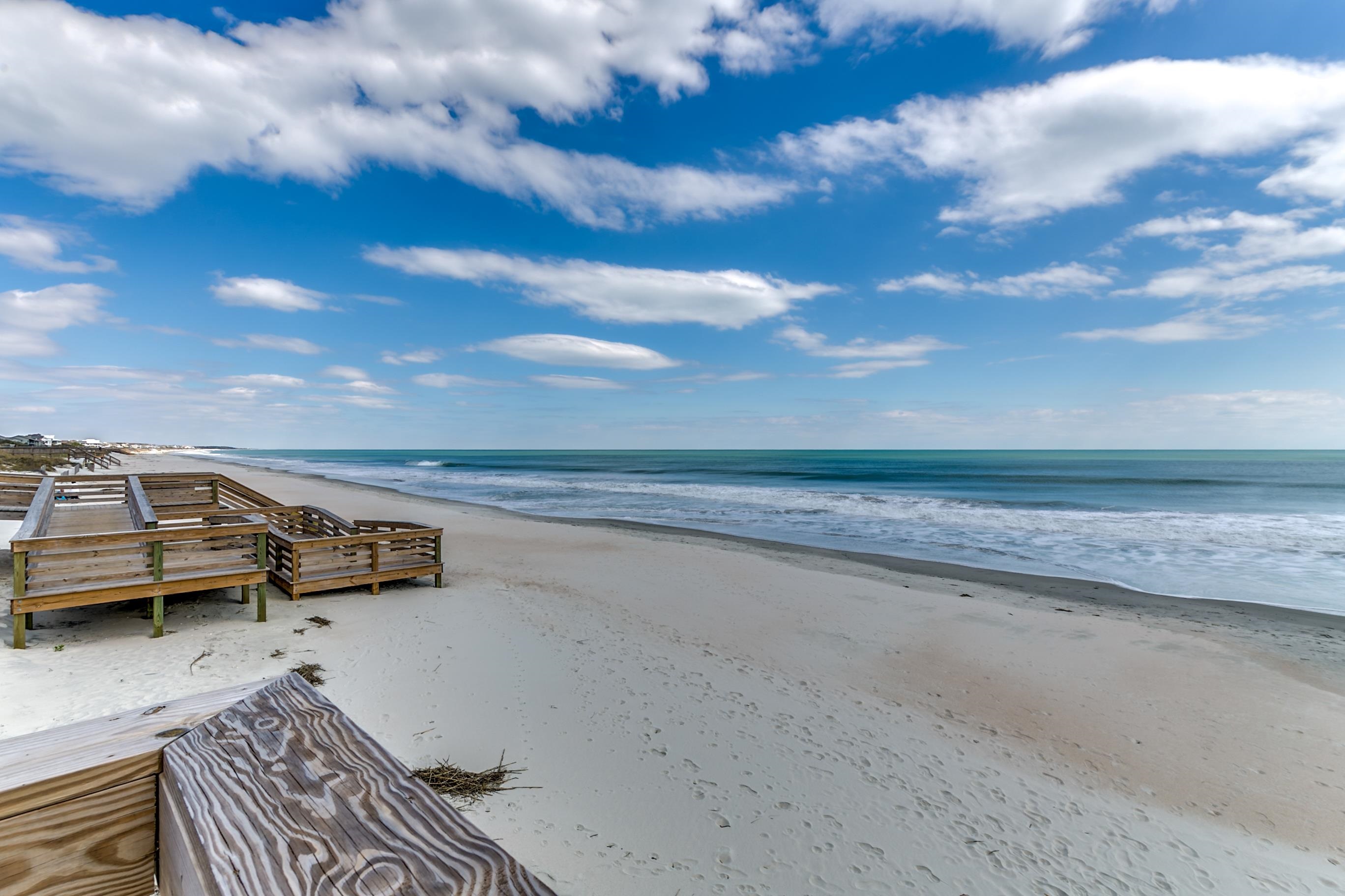601 Retreat Beach Circle Unit: 314