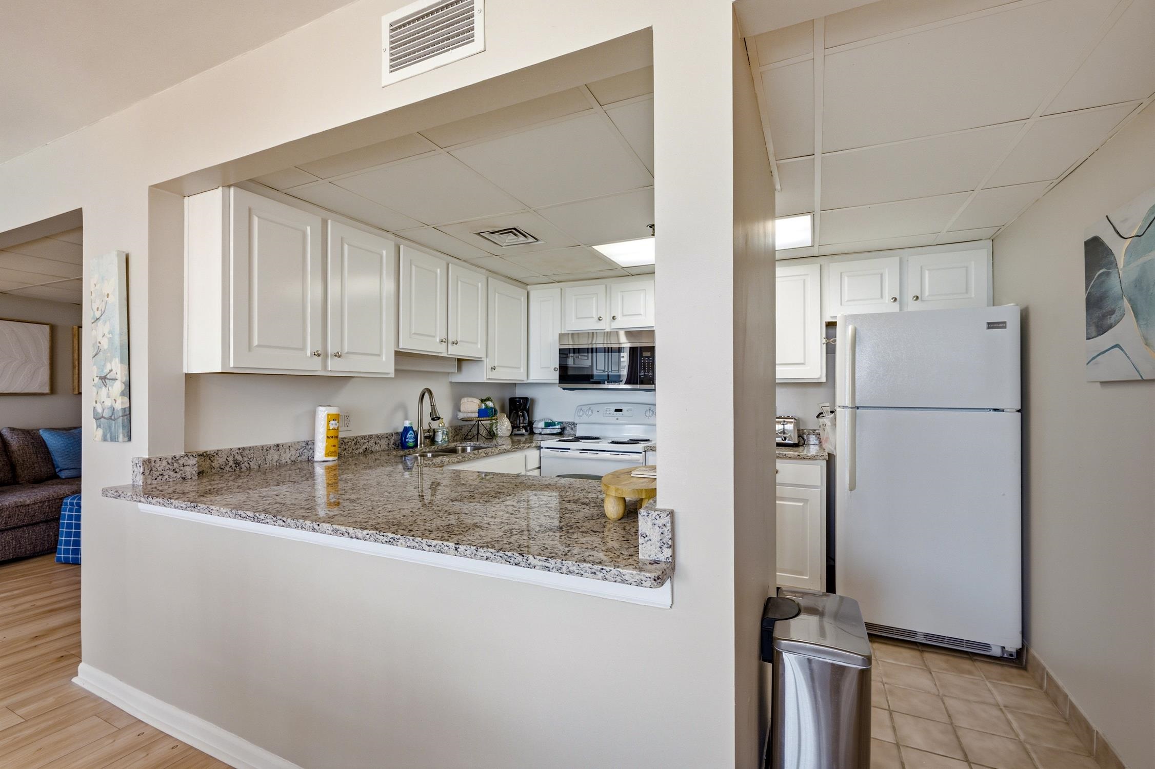 601 Retreat Beach Circle Unit: 314