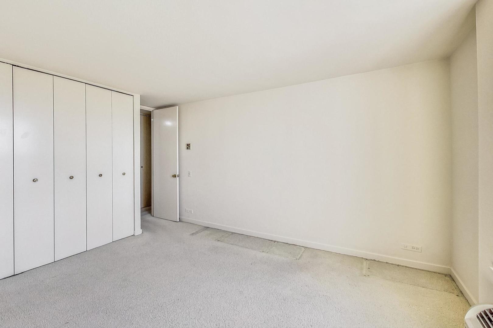 1500 Sheridan Road Unit: 8H
