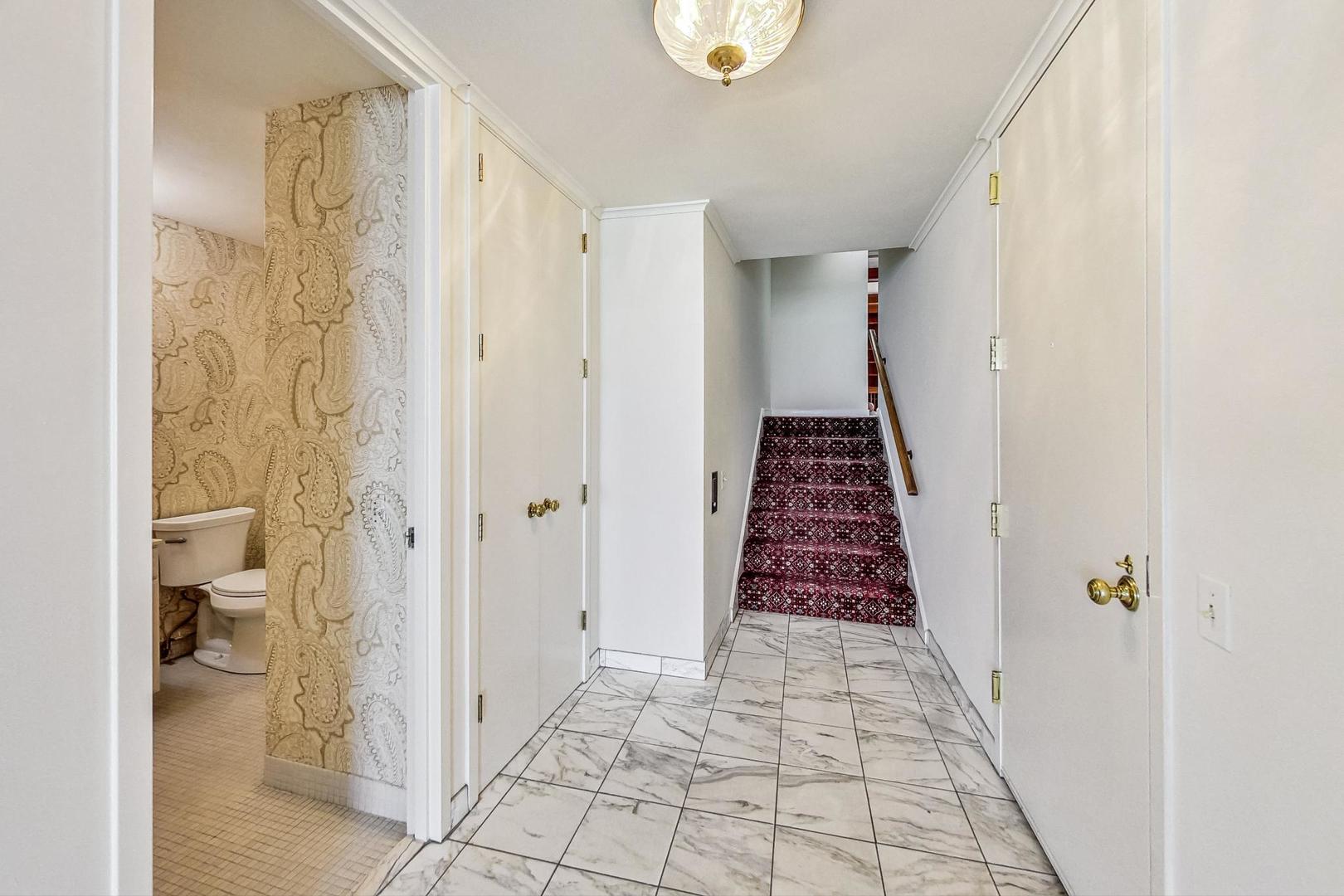 1500 Sheridan Road Unit: 8H