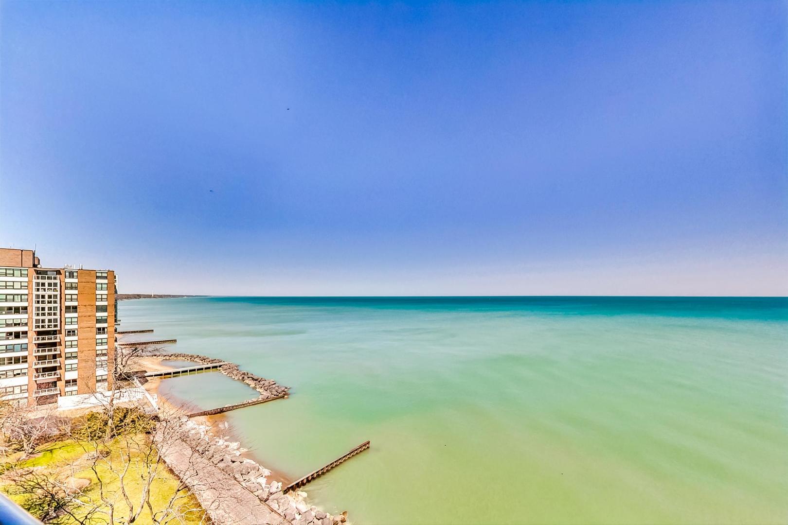 1500 Sheridan Road Unit: 8H