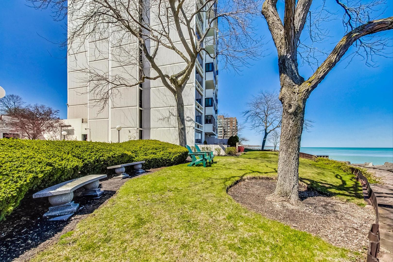 1500 Sheridan Road Unit: 8H