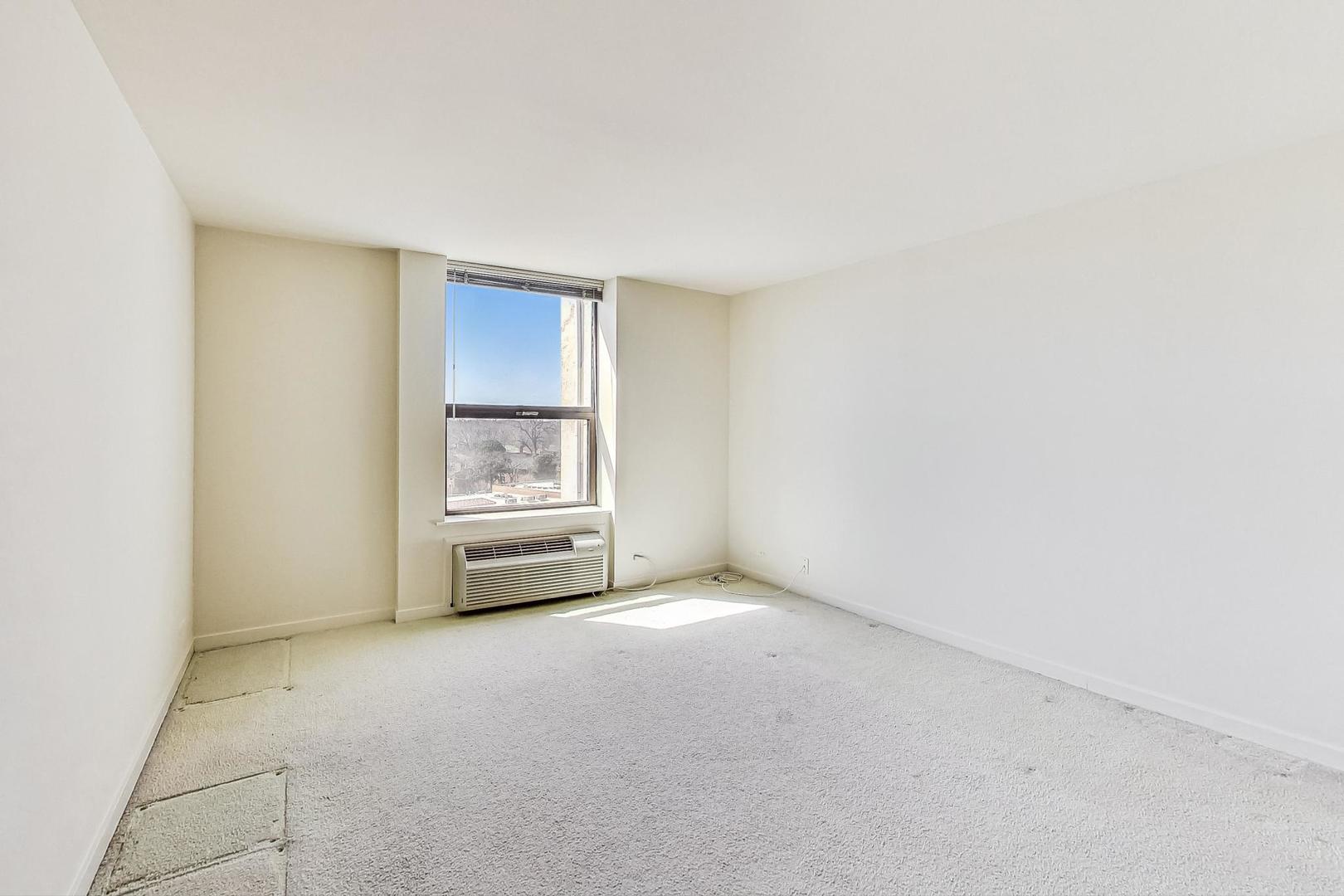 1500 Sheridan Road Unit: 8H