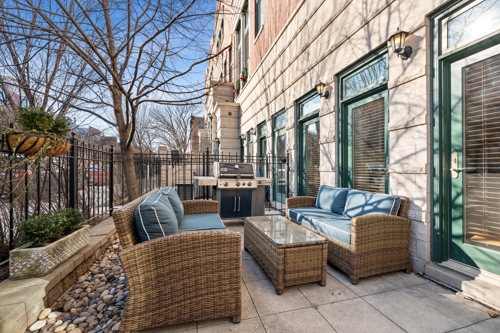 430 W Armitage Avenue Unit: I