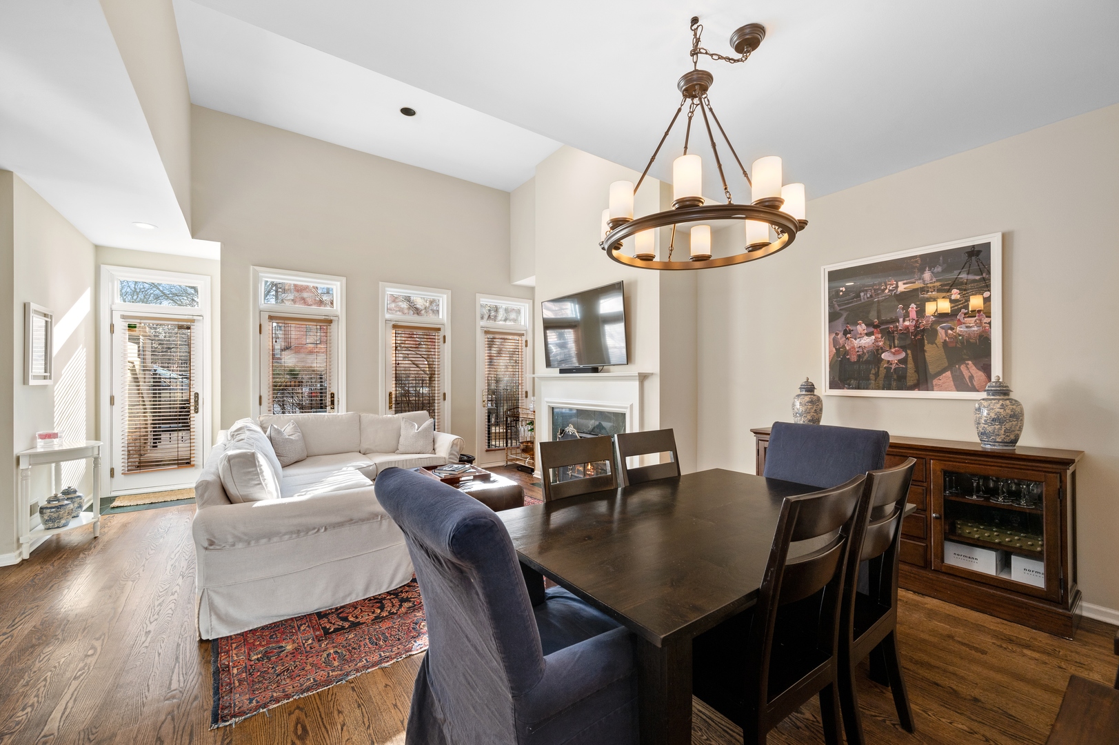 430 W Armitage Avenue Unit: I