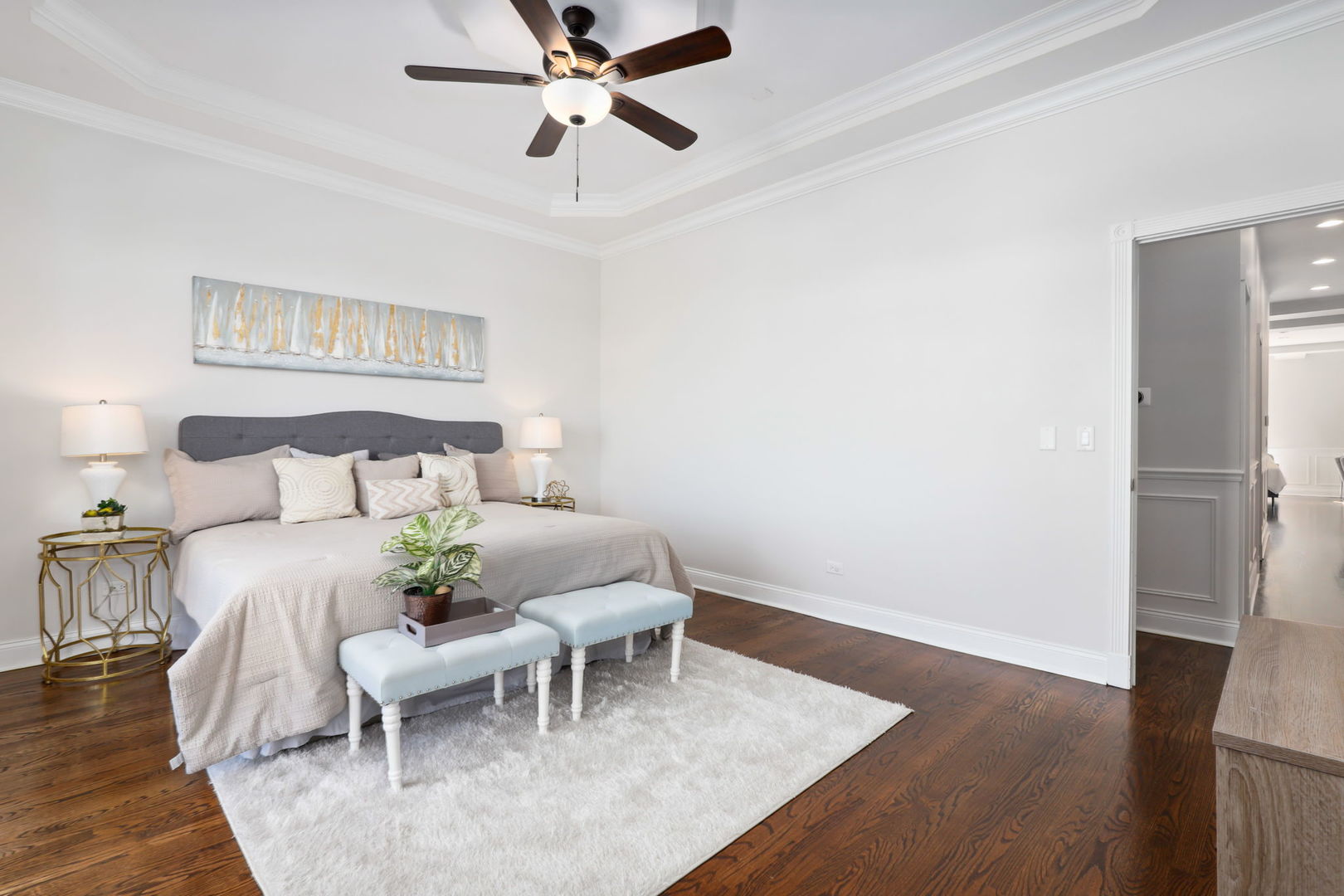 1442 W Belmont Avenue Unit: 4E