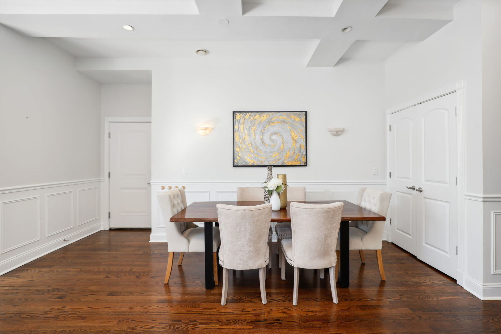 1442 W Belmont Avenue Unit: 4E