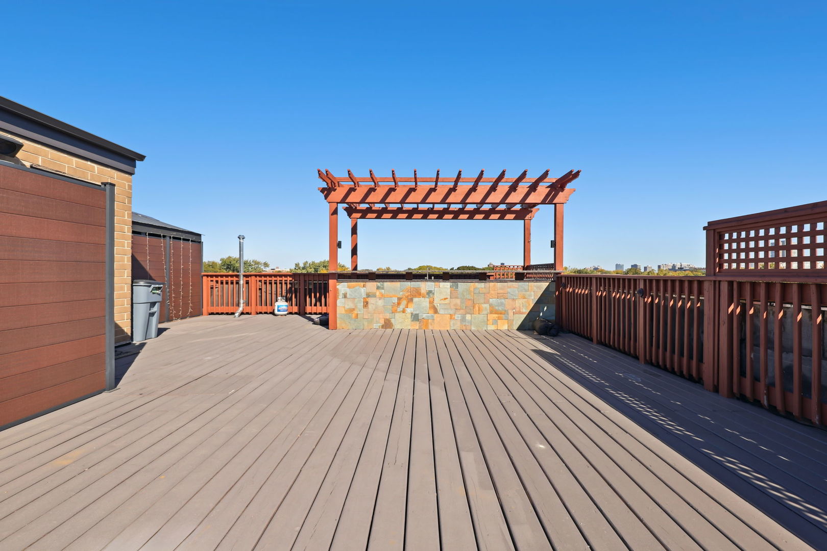 1442 W Belmont Avenue Unit: 4E