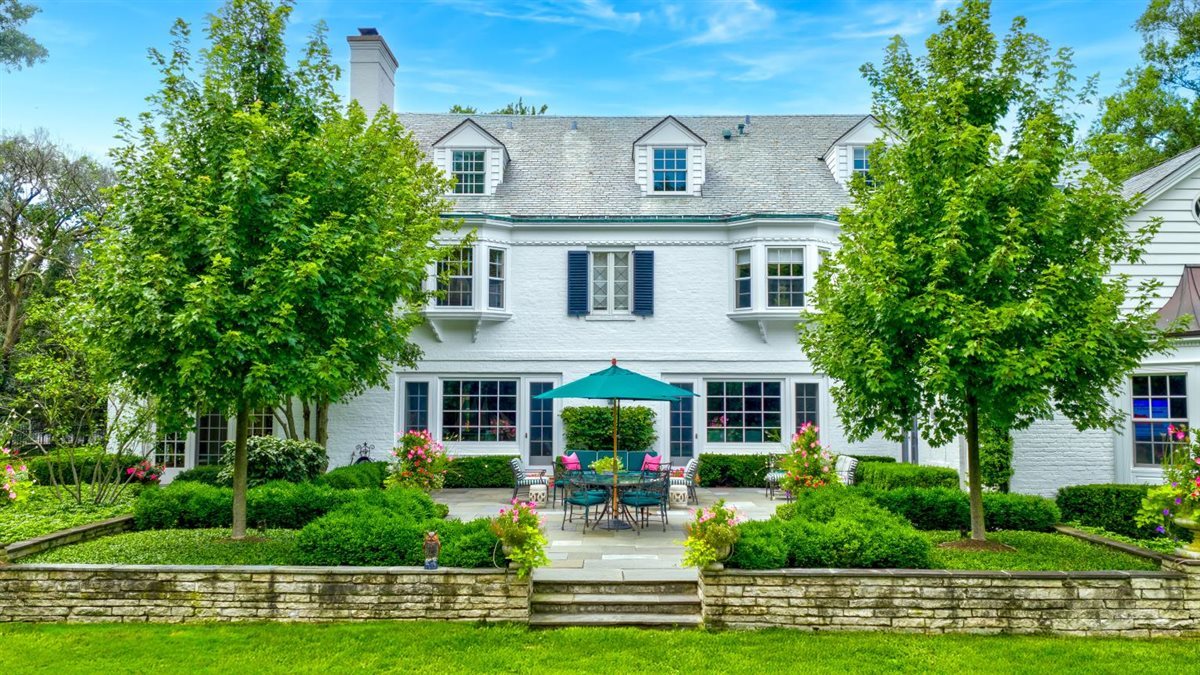 5 Woodley Road