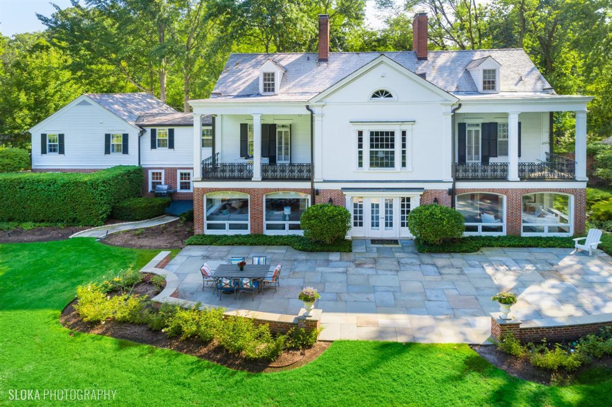 62 Woodley Road